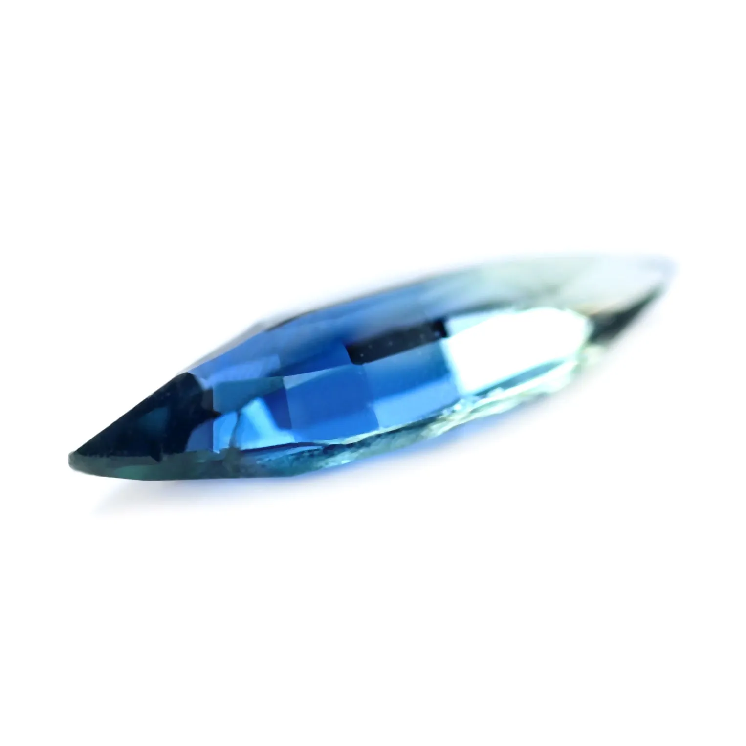 0.40ct Certified Natural Blue Sapphire