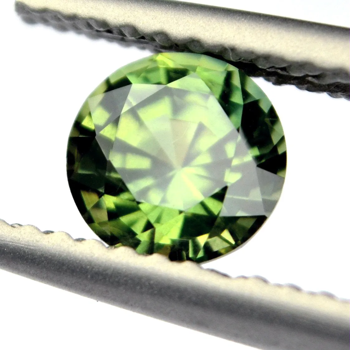 0.43ct Certified Natural Green Sapphire