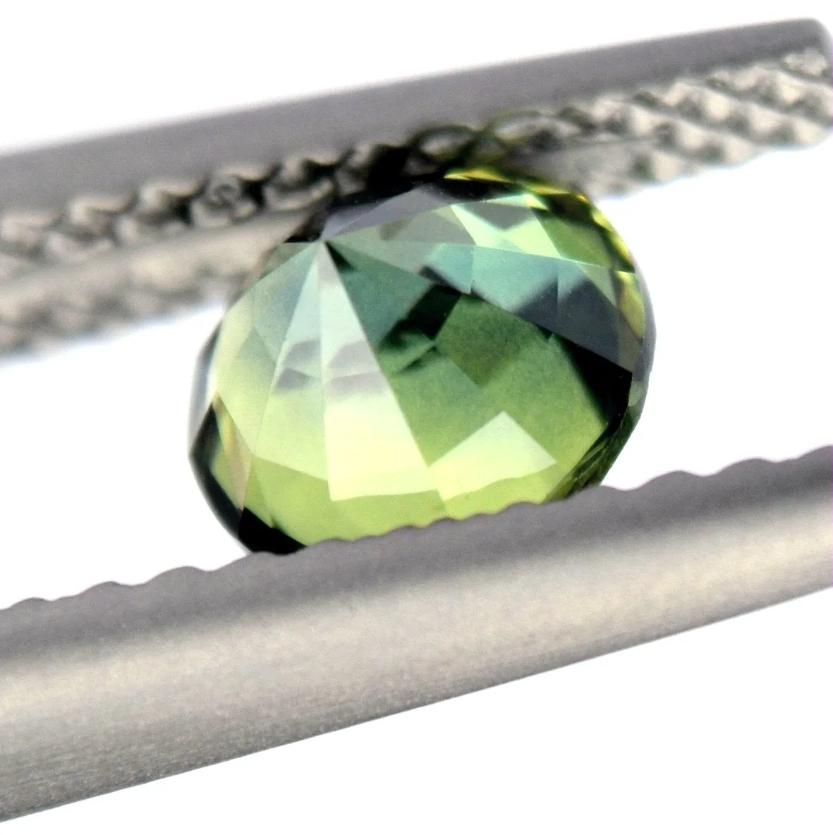 0.43ct Certified Natural Green Sapphire
