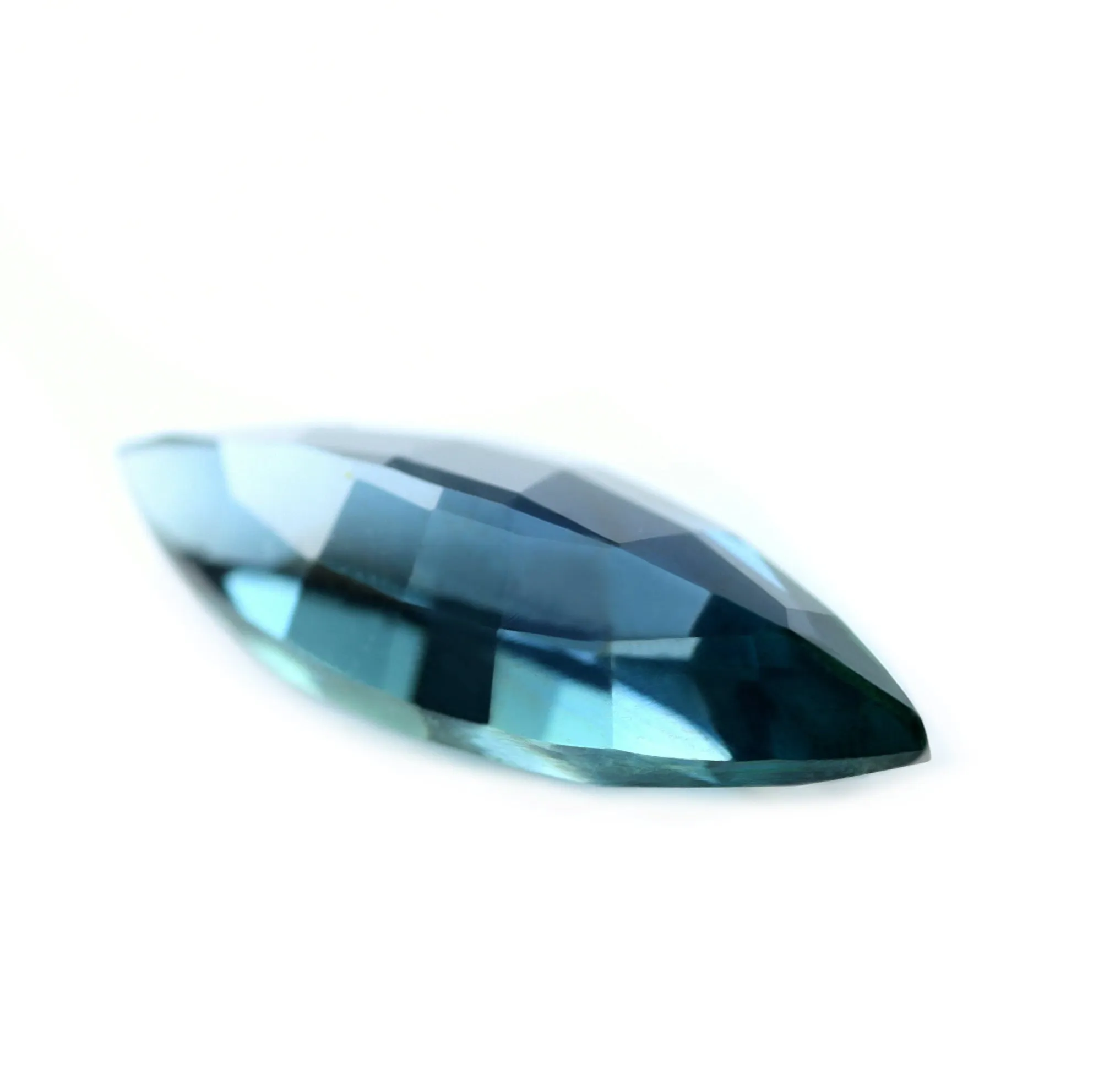 0.46ct Certified Natural Teal Sapphire