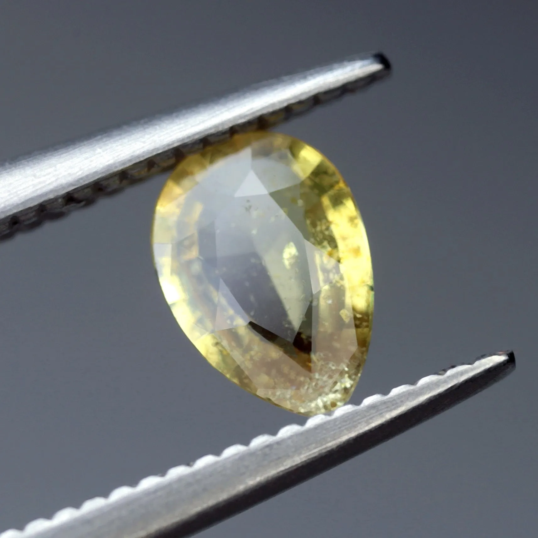 0.46ct Certified Natural Yellow Sapphire