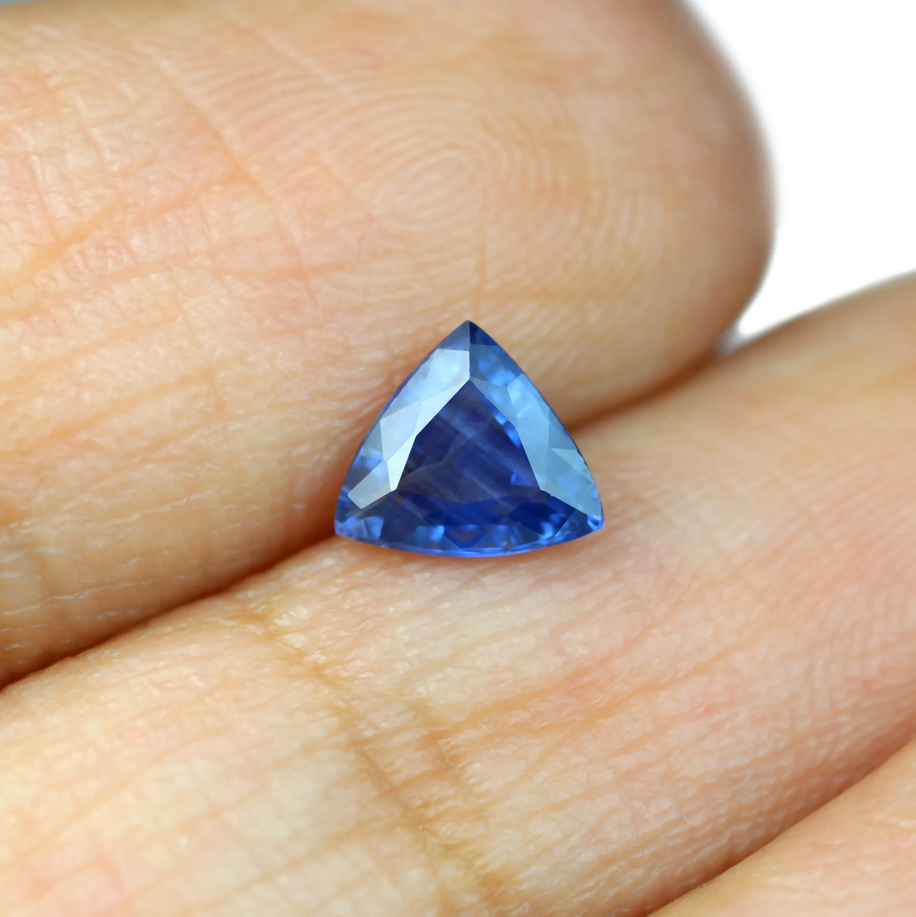 0.48ct Certified Natural Blue Sapphire