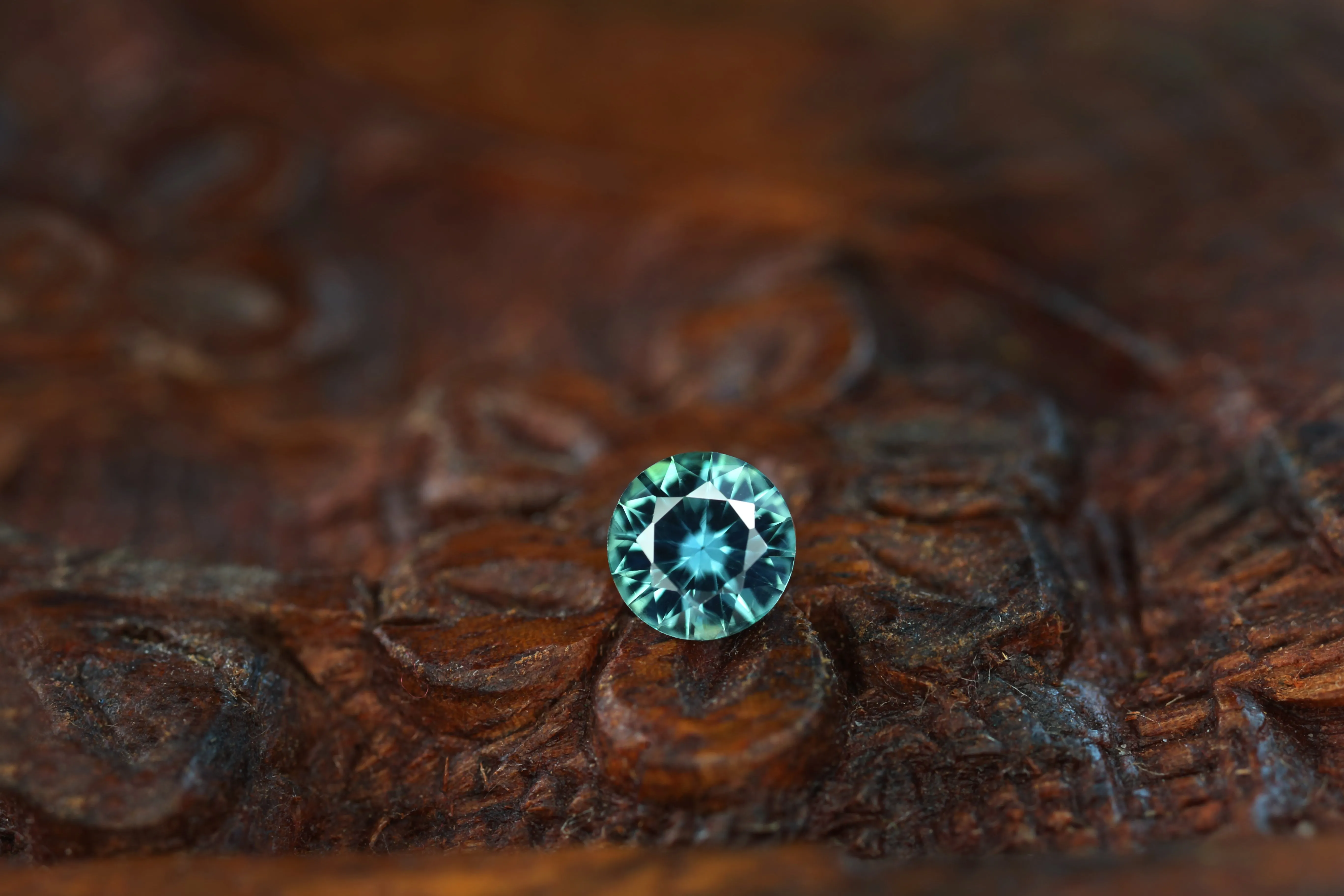 0.49ct Certified Natural Teal Sapphire
