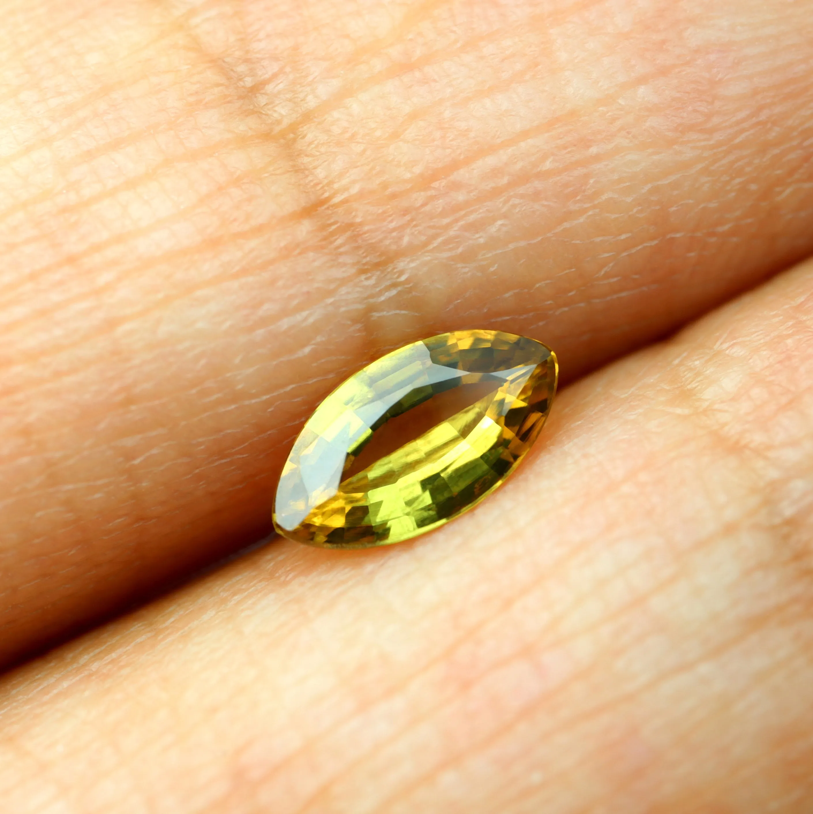 0.50ct Certified Natural Yellow Sapphire