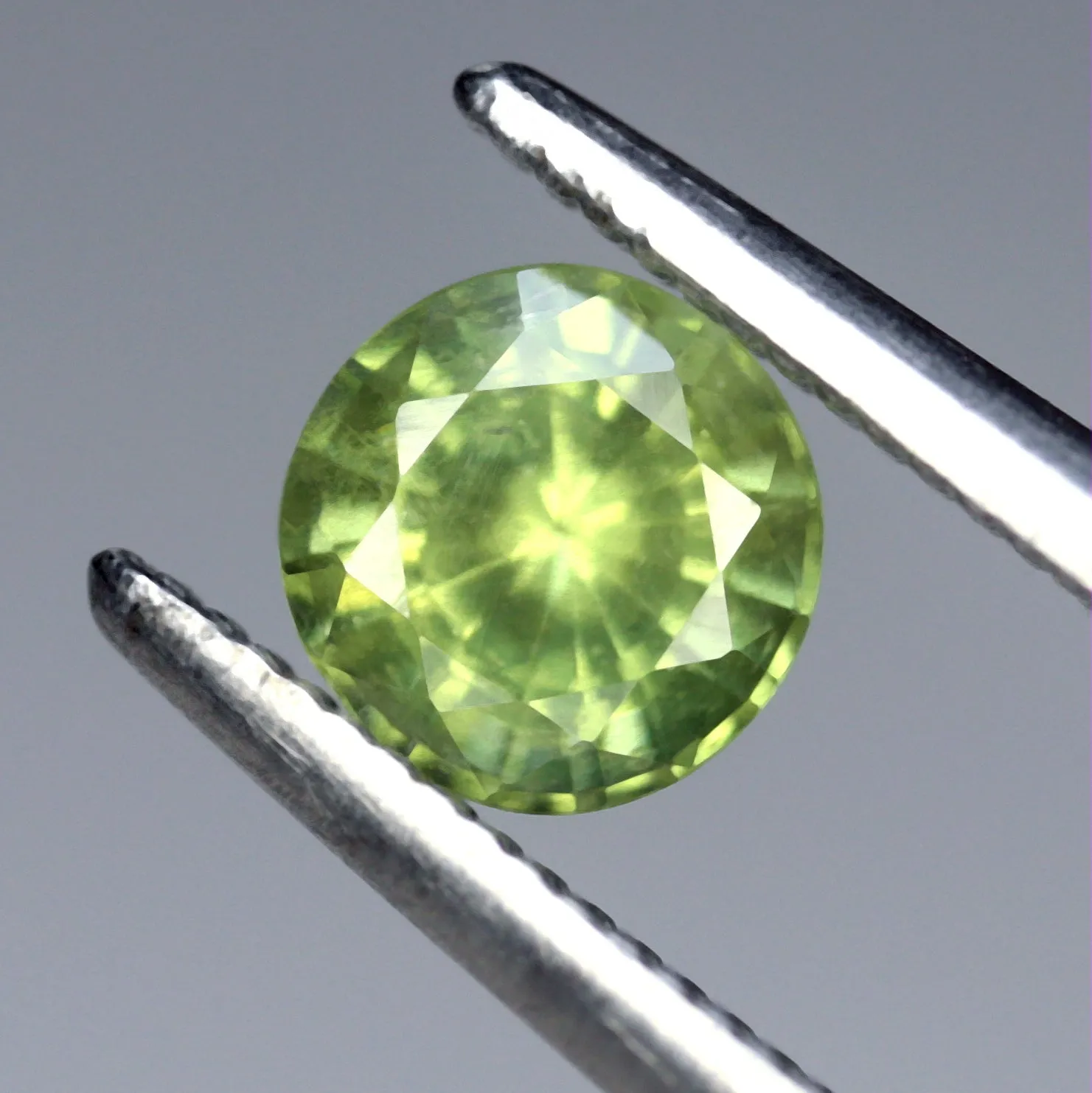 0.51ct Certified Natural Green Sapphire