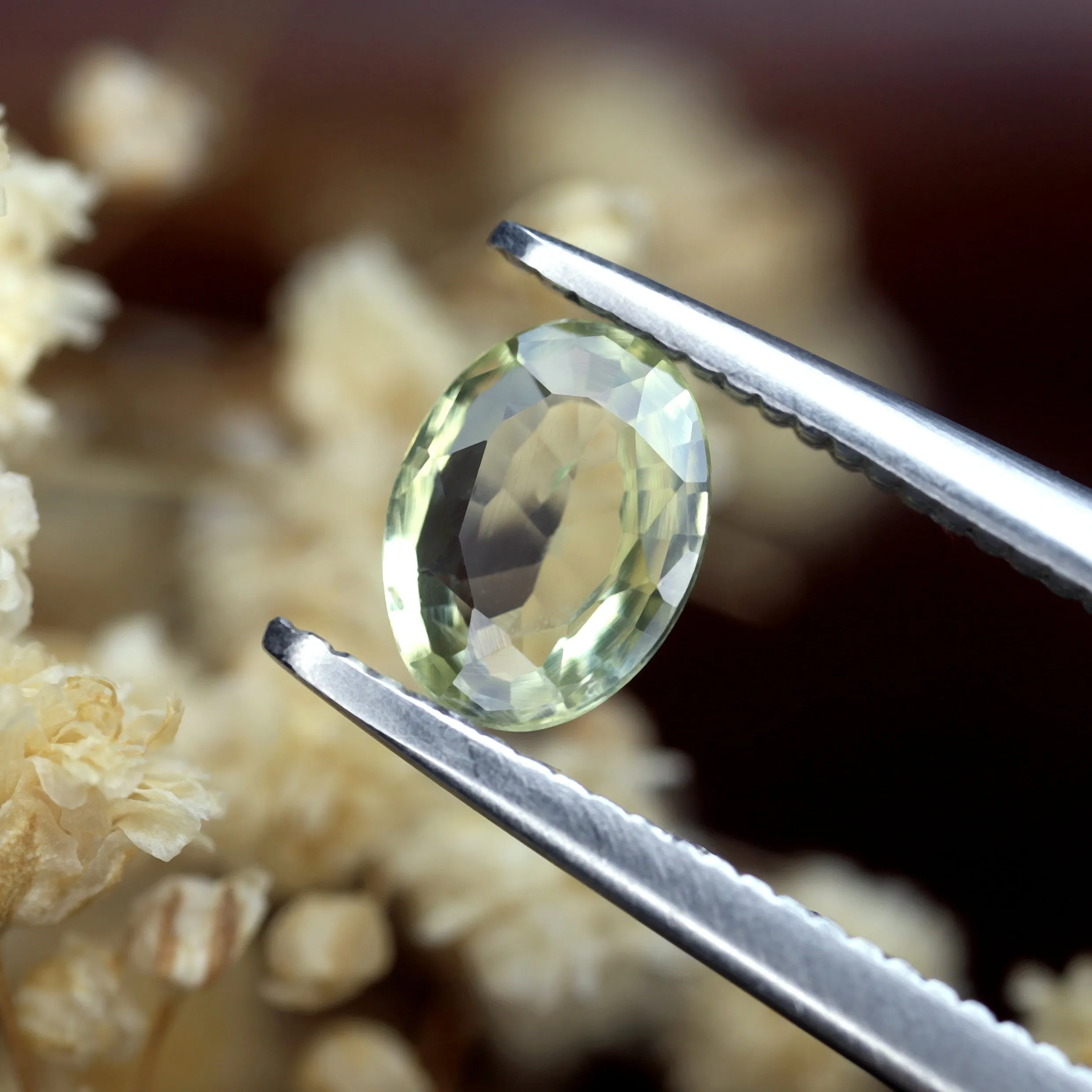 0.55ct Certified Natural Light Yellow Sapphire