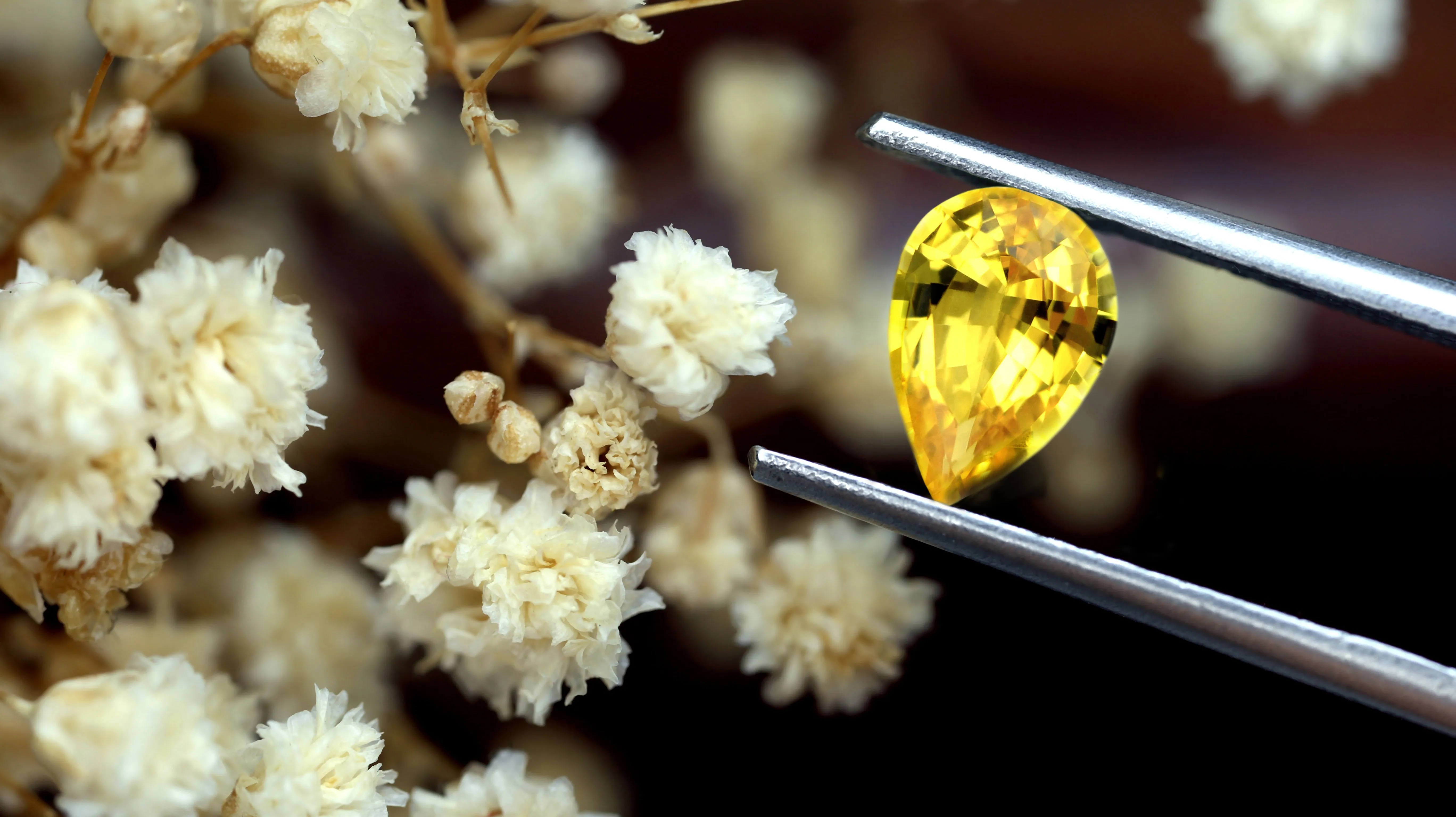 0.55ct Certified Natural Yellow Sapphire