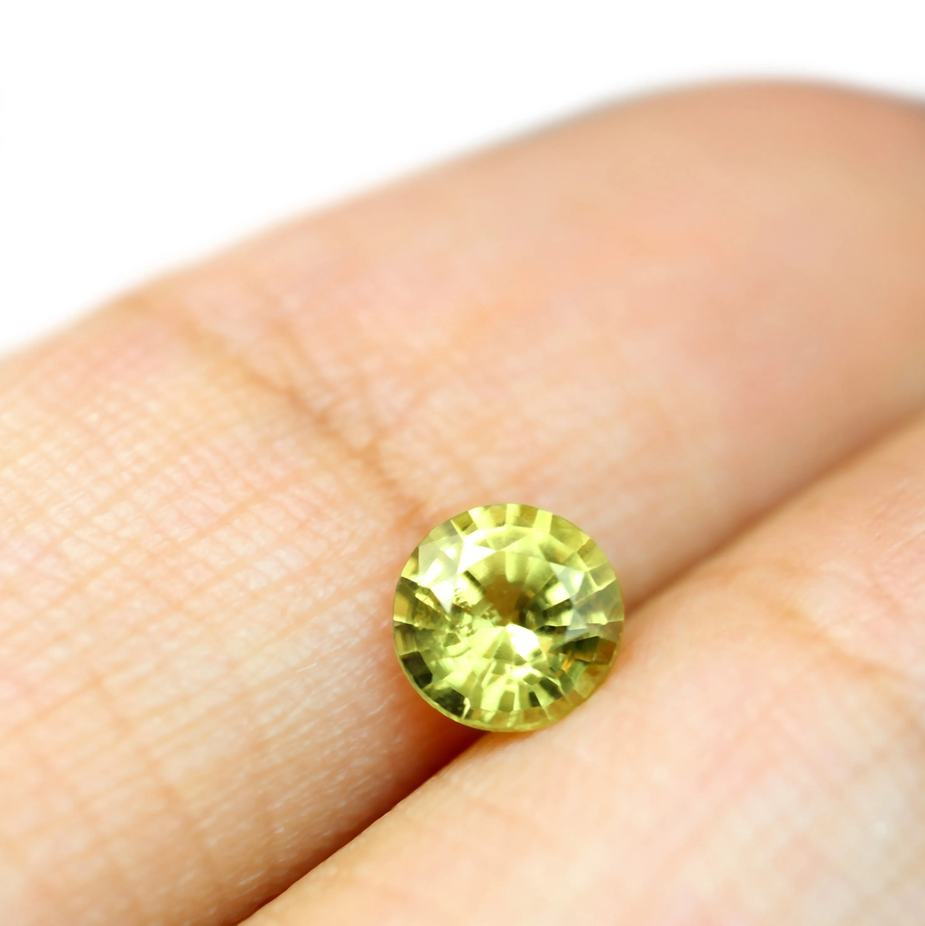 0.56ct Certified Natural Yellow Sapphire