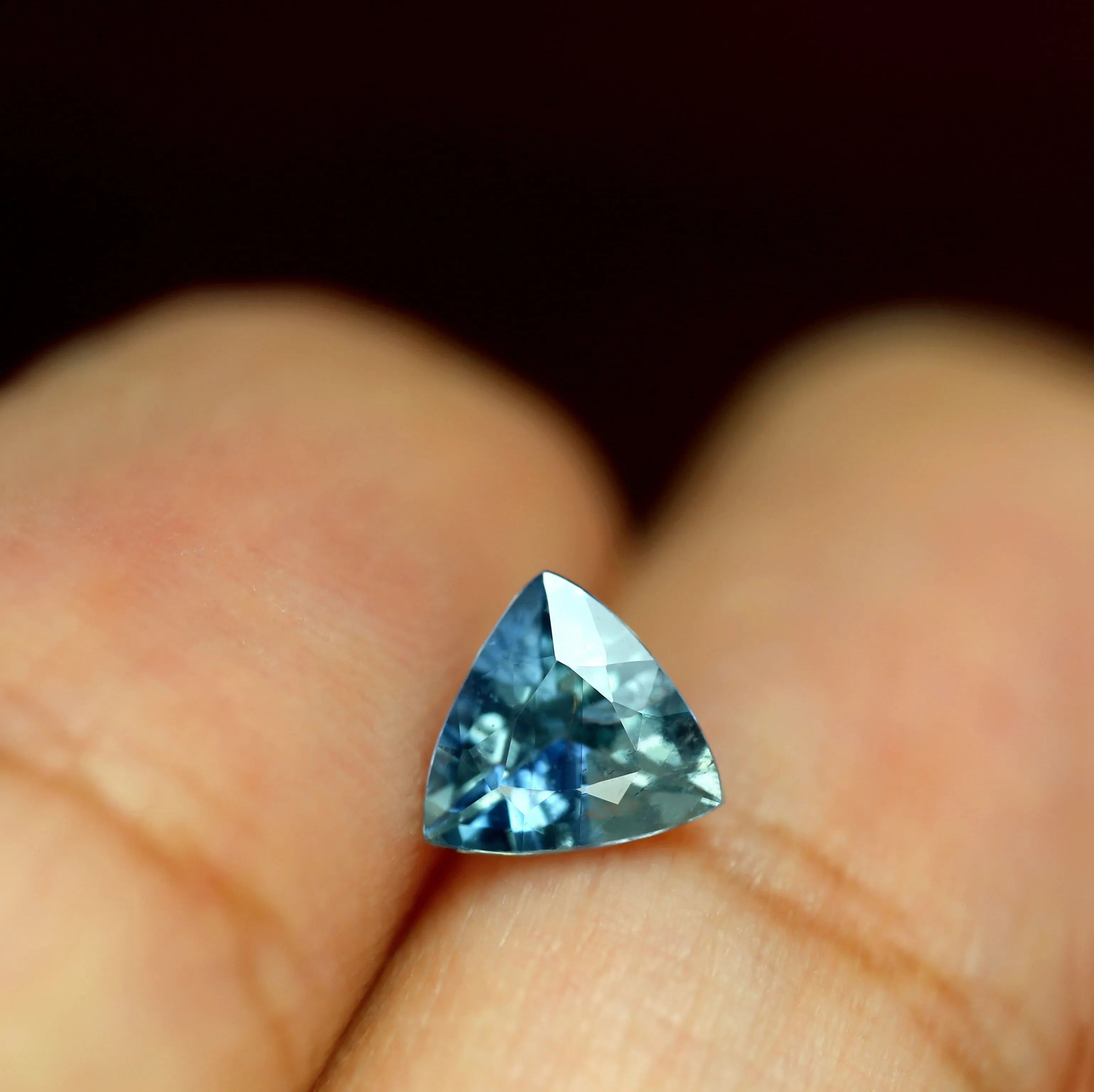 0.59ct Certified Natural Teal Sapphire