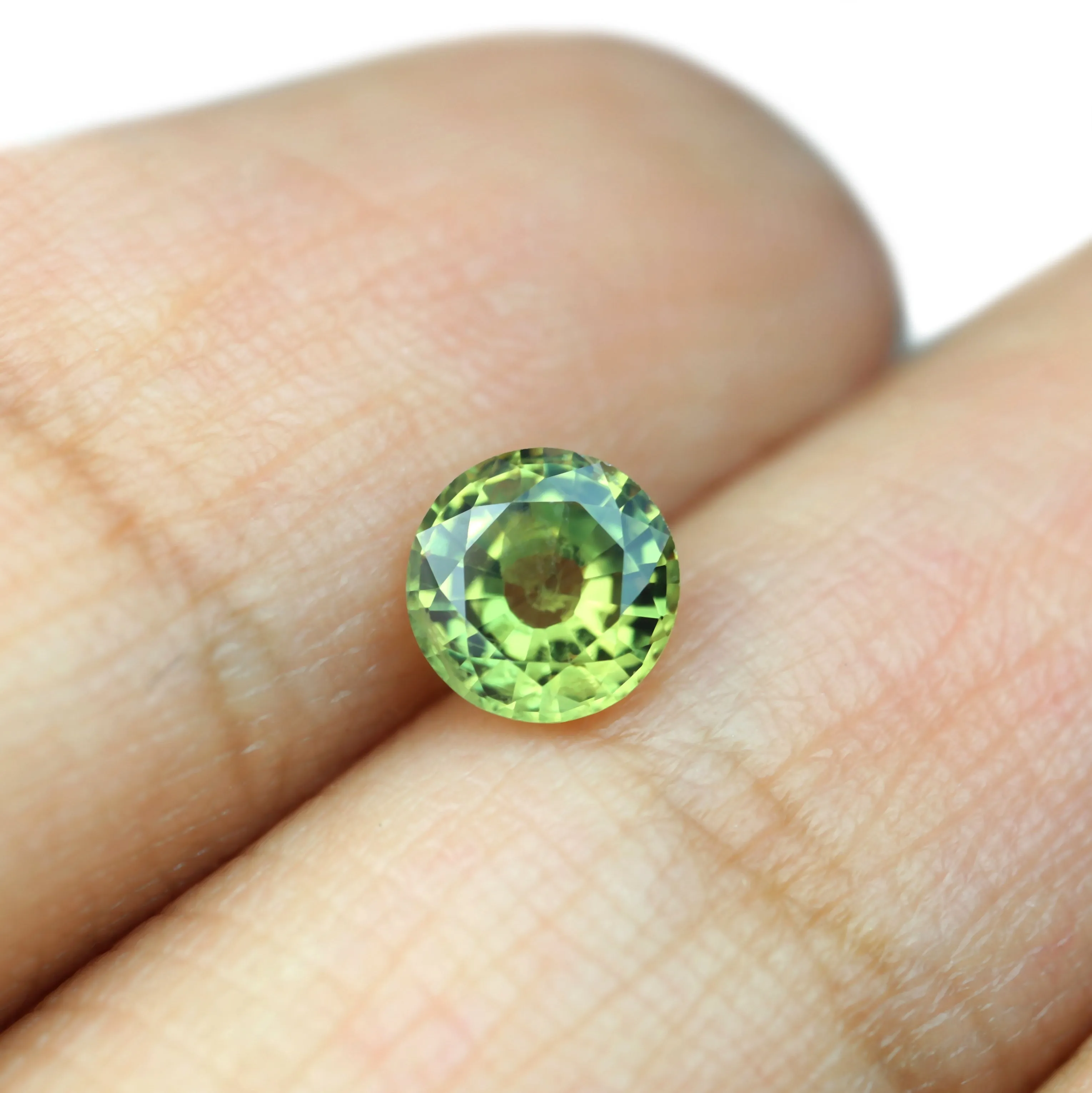 0.61ct Certified Natural Green Sapphire