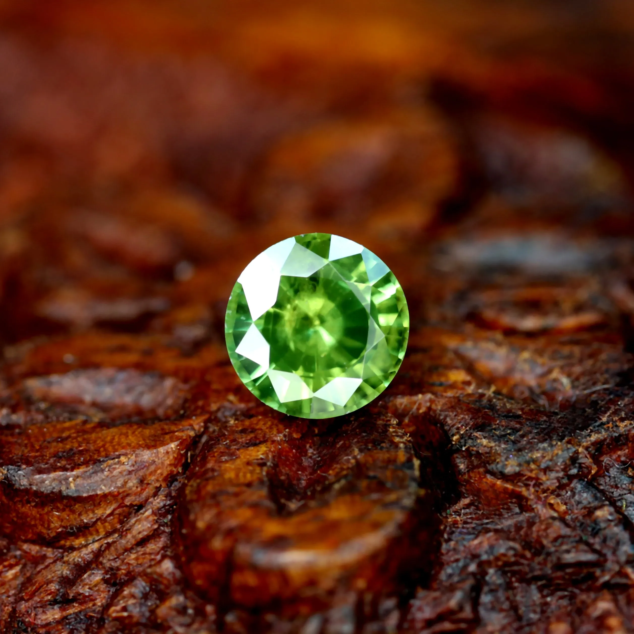 0.61ct Certified Natural Green Sapphire