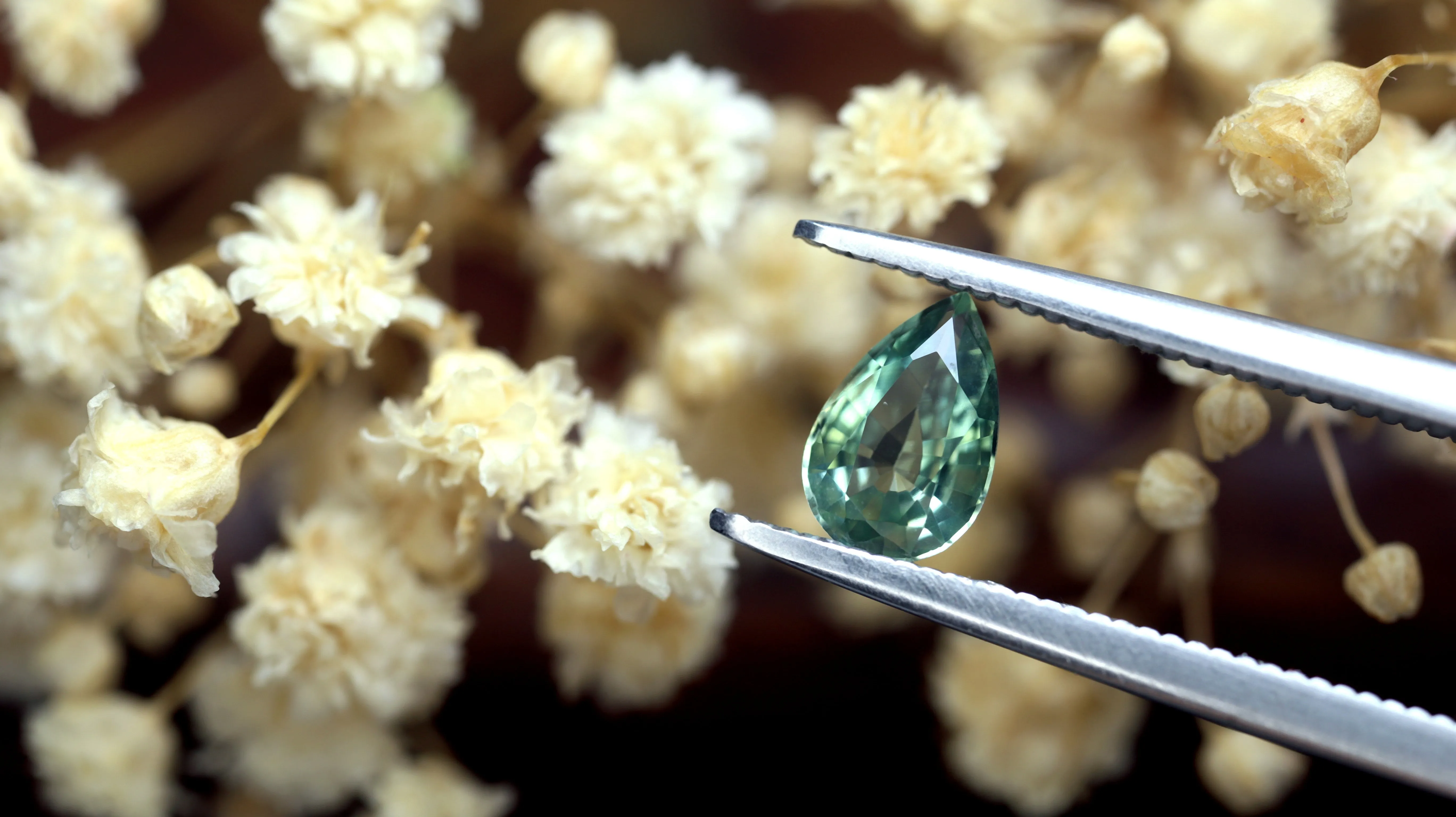 0.63ct Certified Natural Green Sapphire