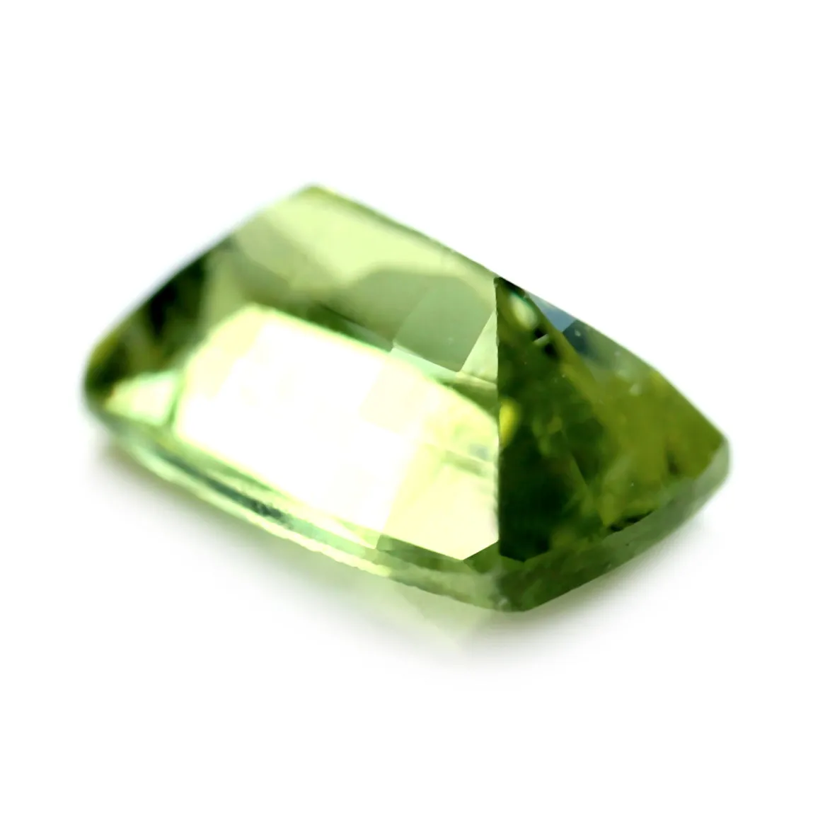 0.63ct Certified Natural Green Sapphire