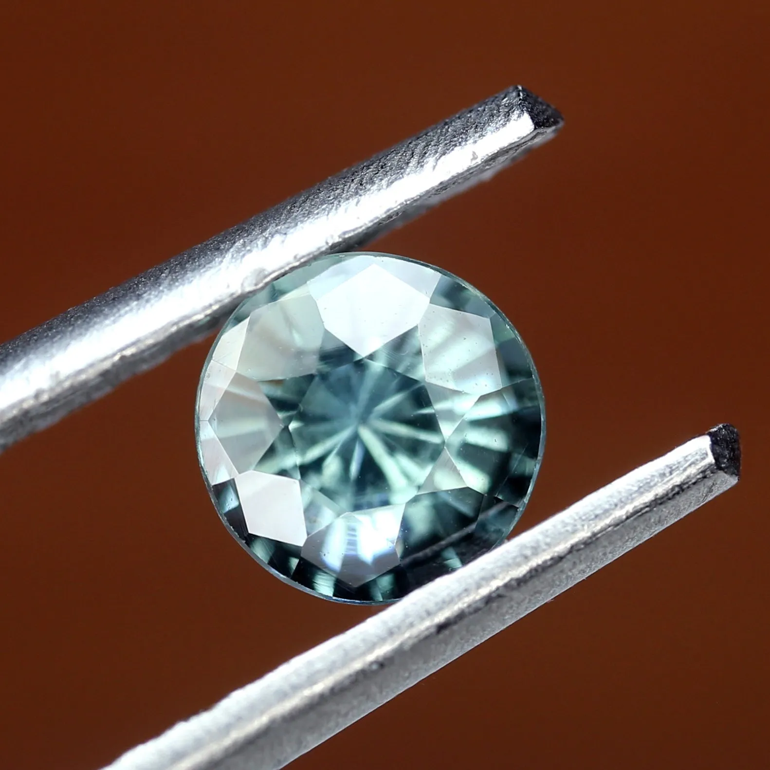 0.63ct Certified Natural Teal Sapphire
