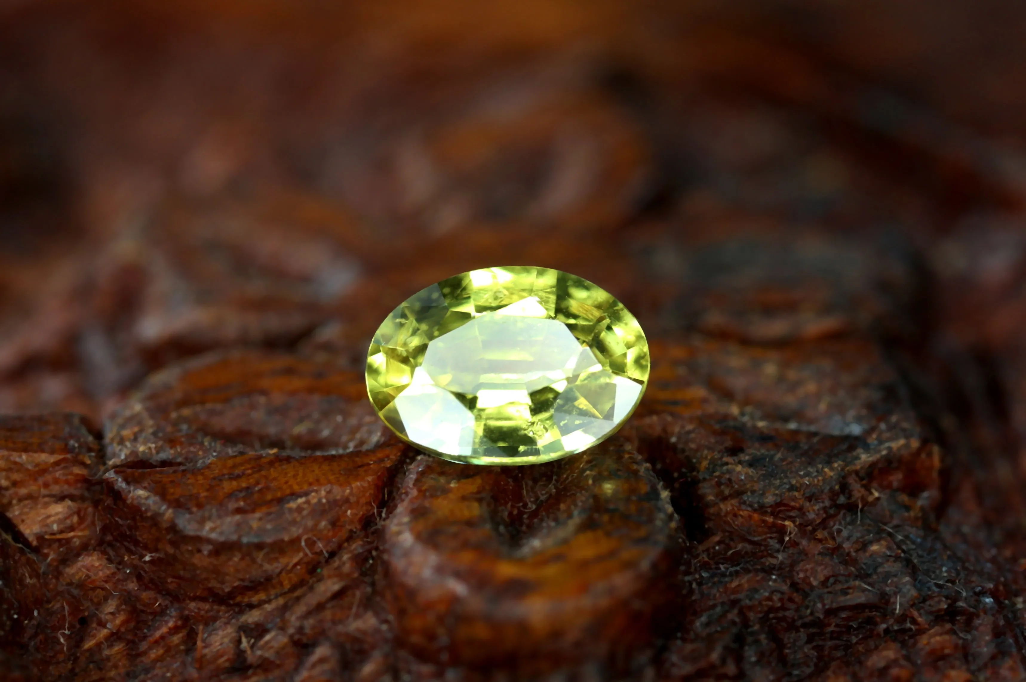 0.63ct Certified Natural Yellow Sapphire