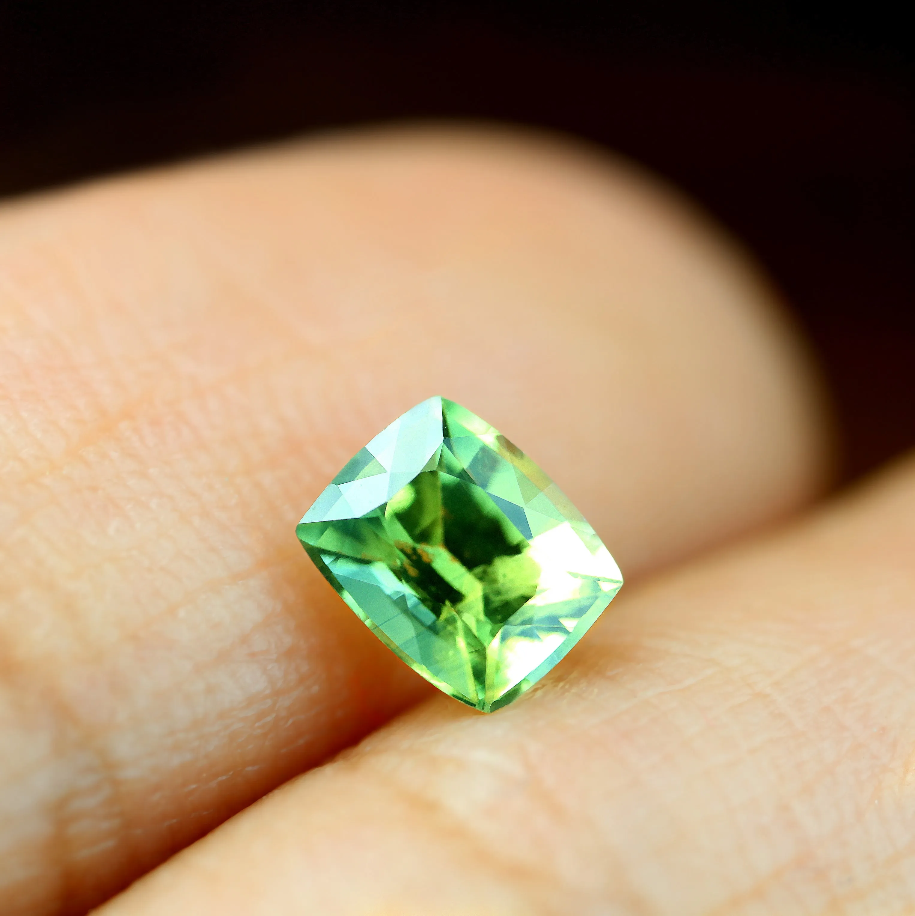 0.64ct Certified Natural Green Sapphire