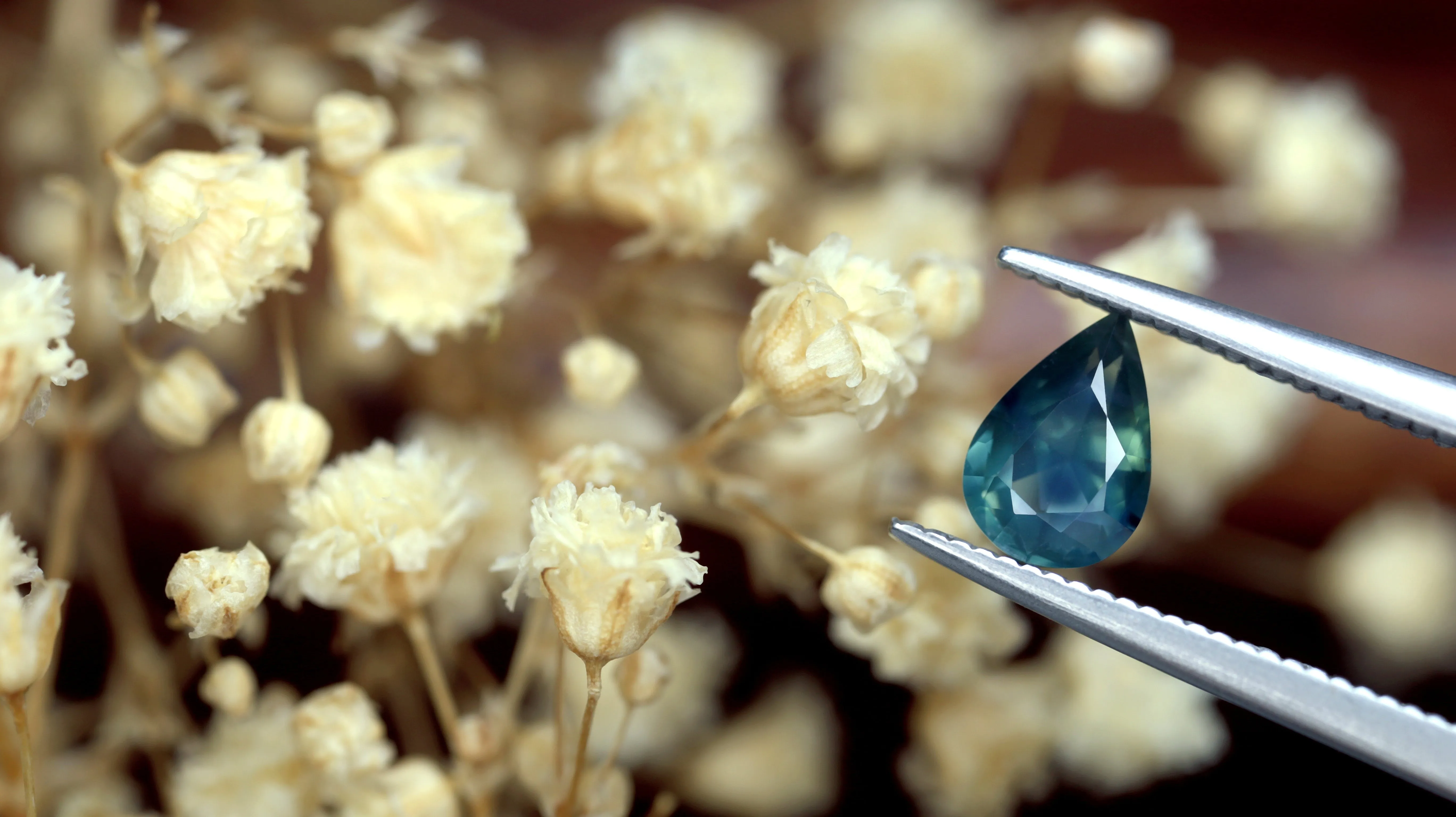 0.64ct Certified Natural Teal Sapphire