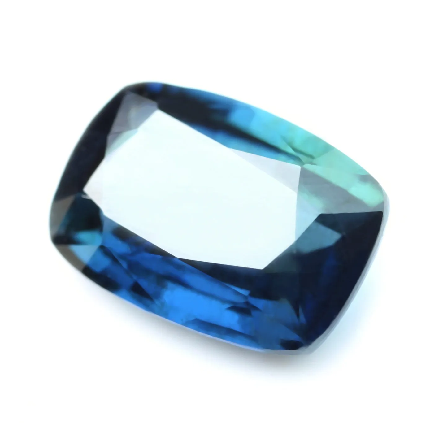 0.65ct Certified Natural Blue Sapphire