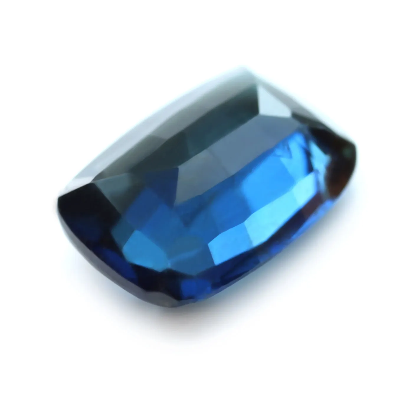 0.65ct Certified Natural Blue Sapphire