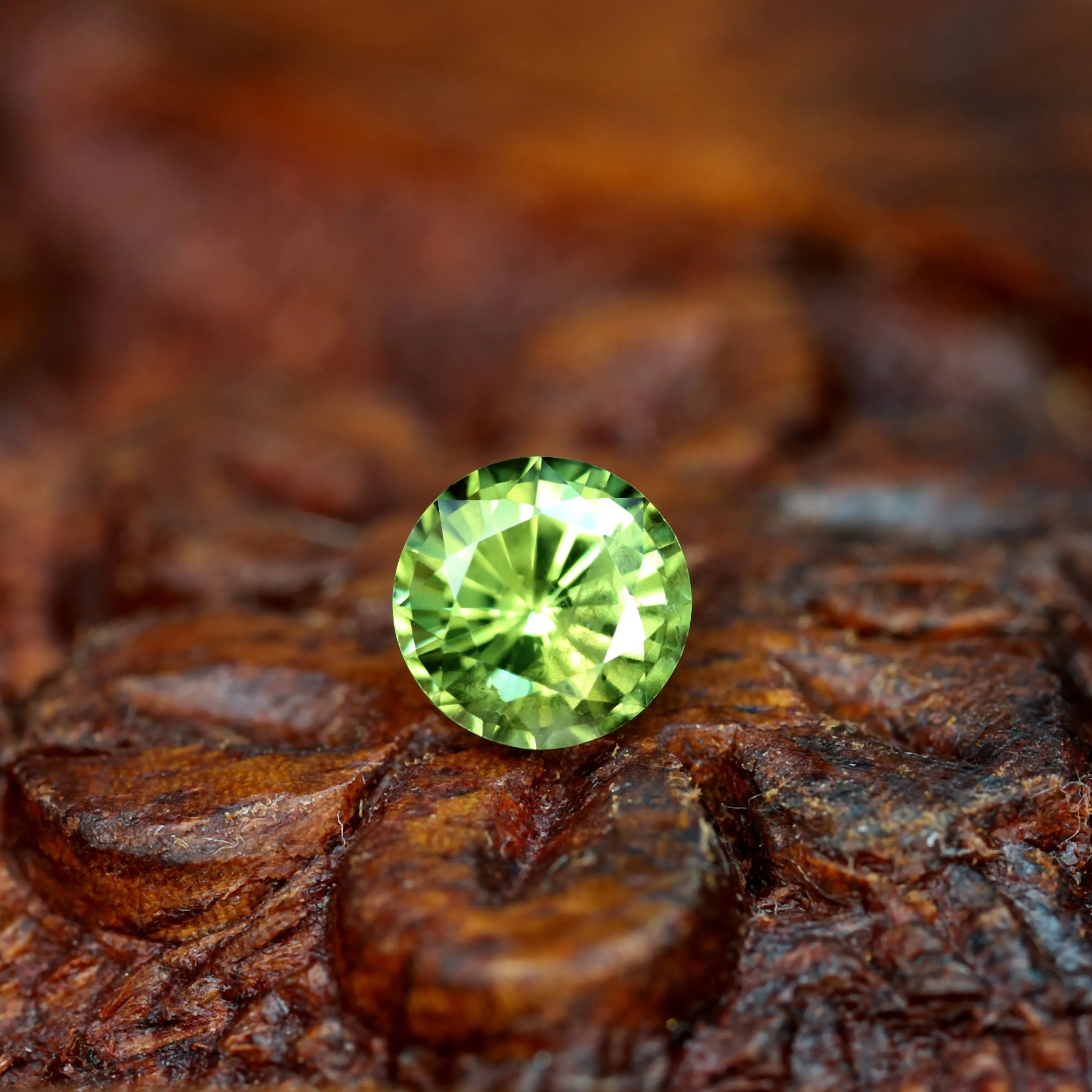 0.65ct Certified Natural Green Sapphire