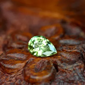 0.66ct Certified Natural Green Sapphire