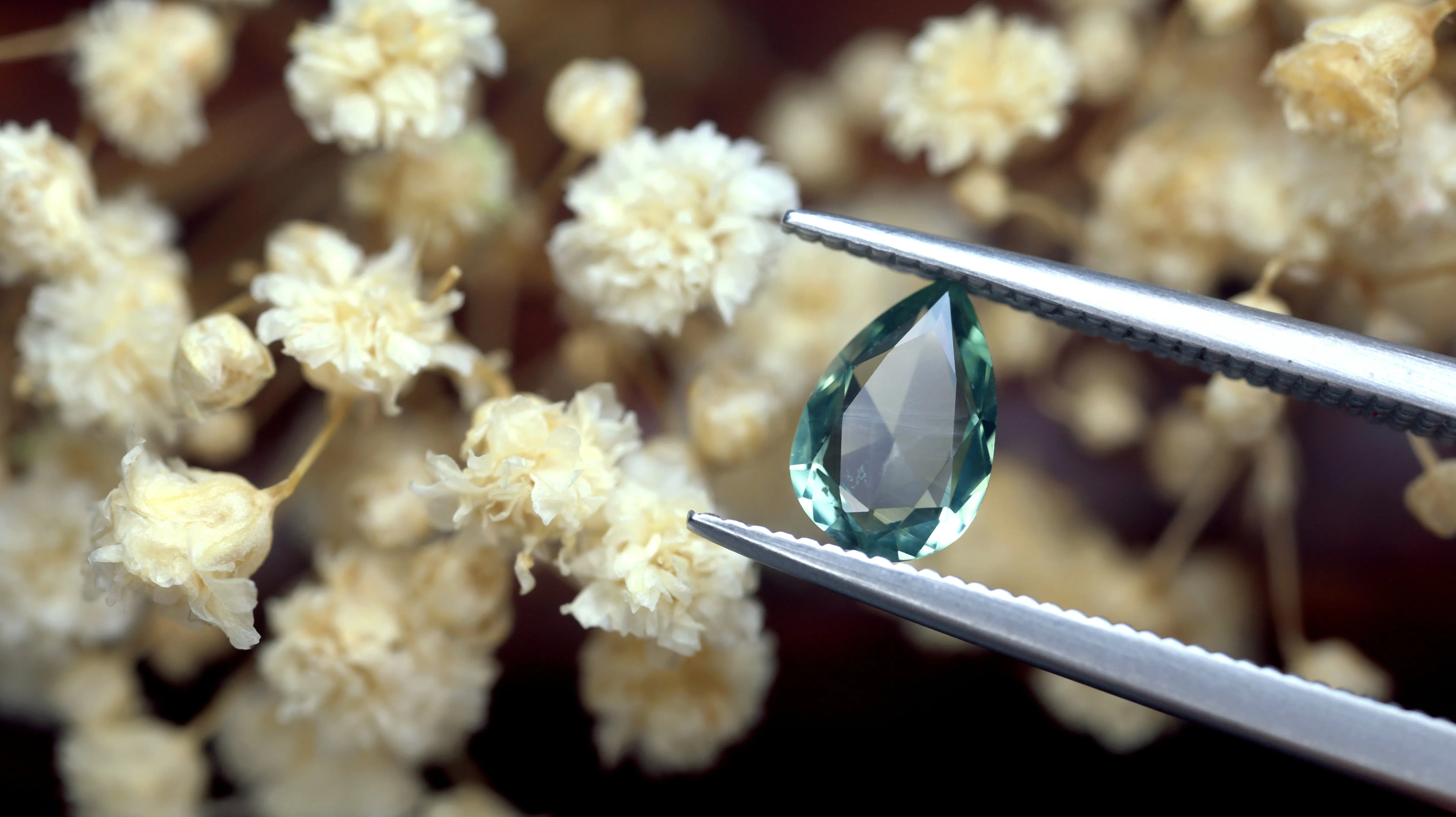 0.66ct Certified Natural Teal Sapphire