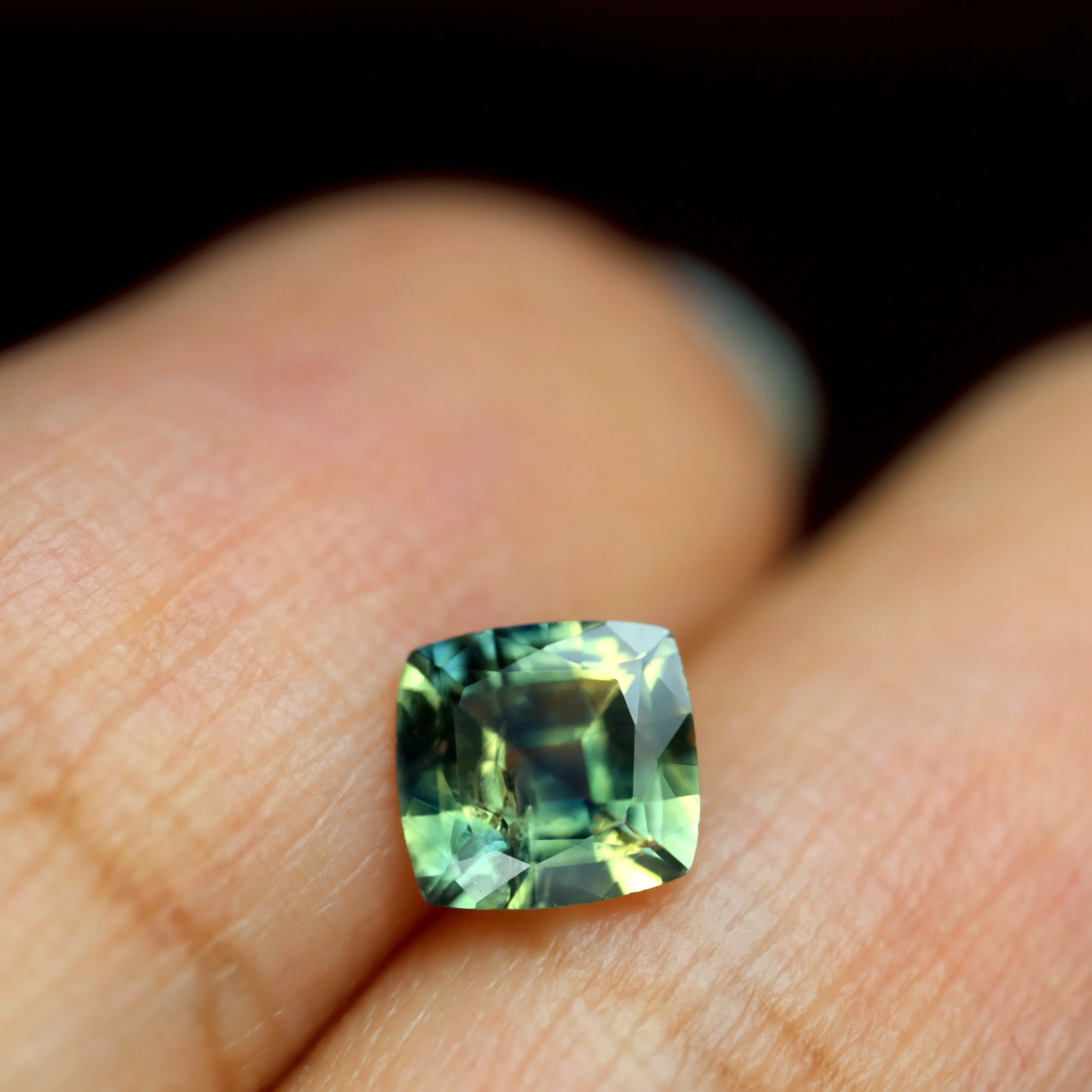 0.68ct Certified Natural Multicolor Sapphire