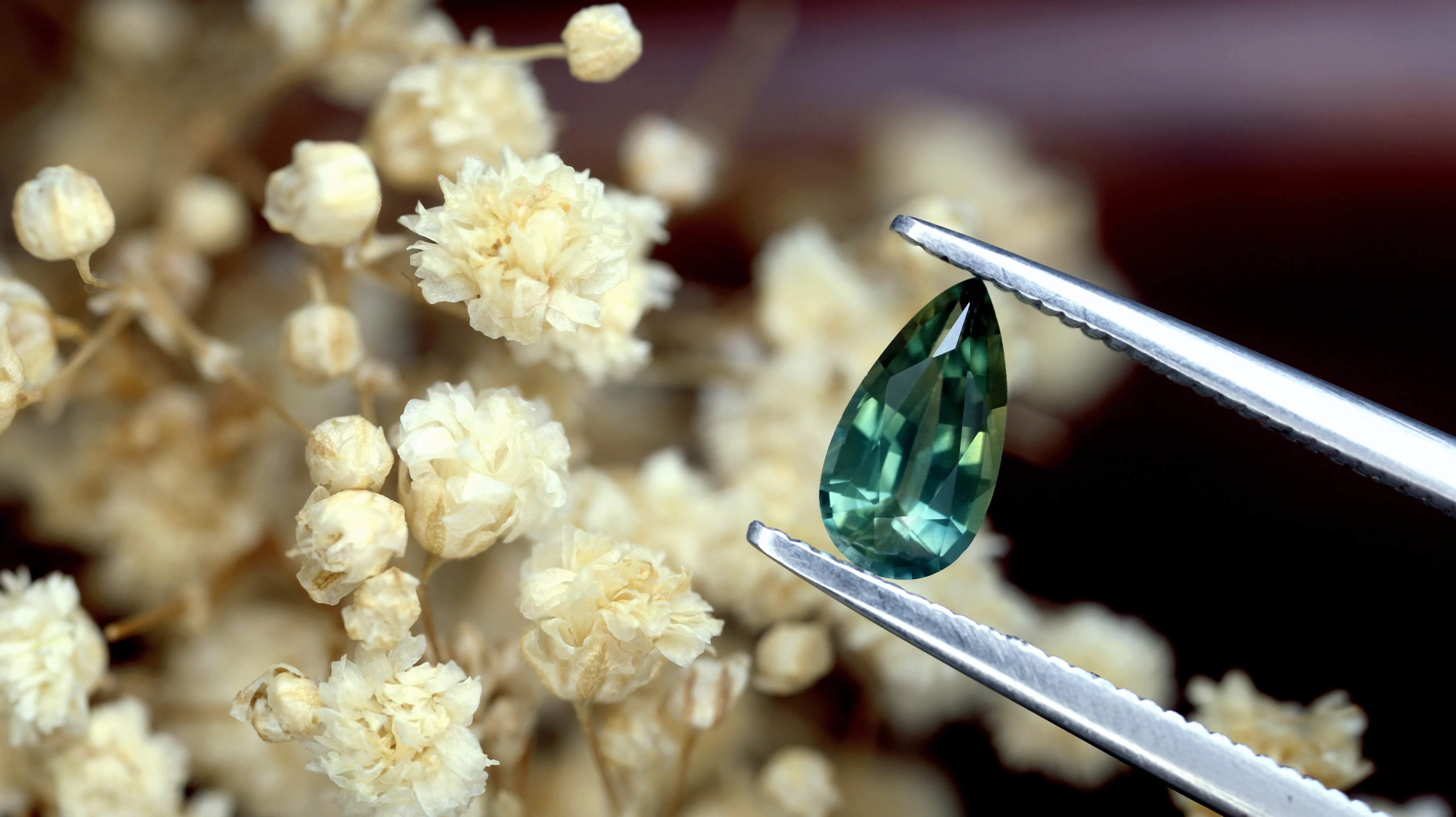 0.68ct Certified Natural Teal Sapphire