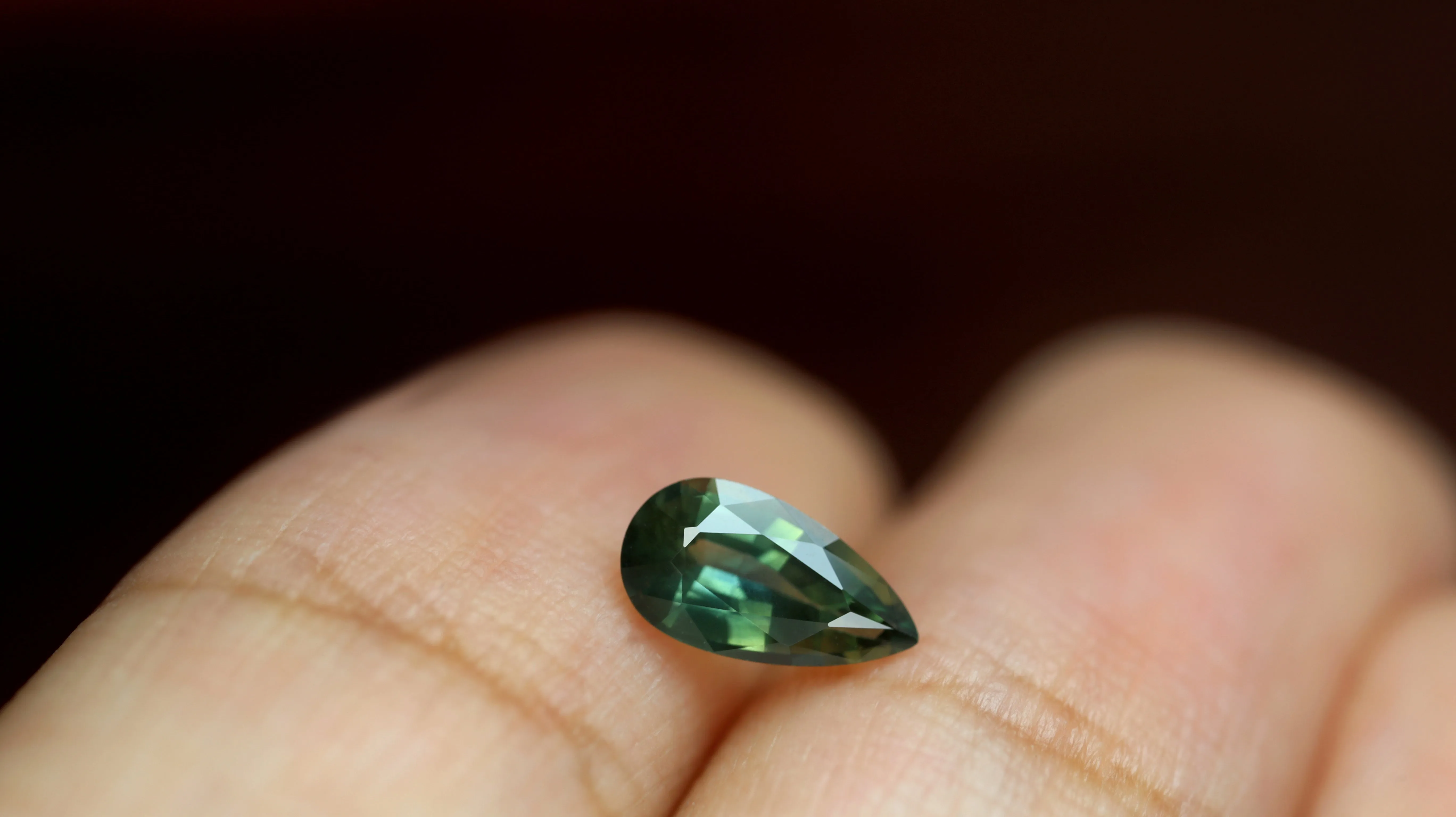 0.68ct Certified Natural Teal Sapphire