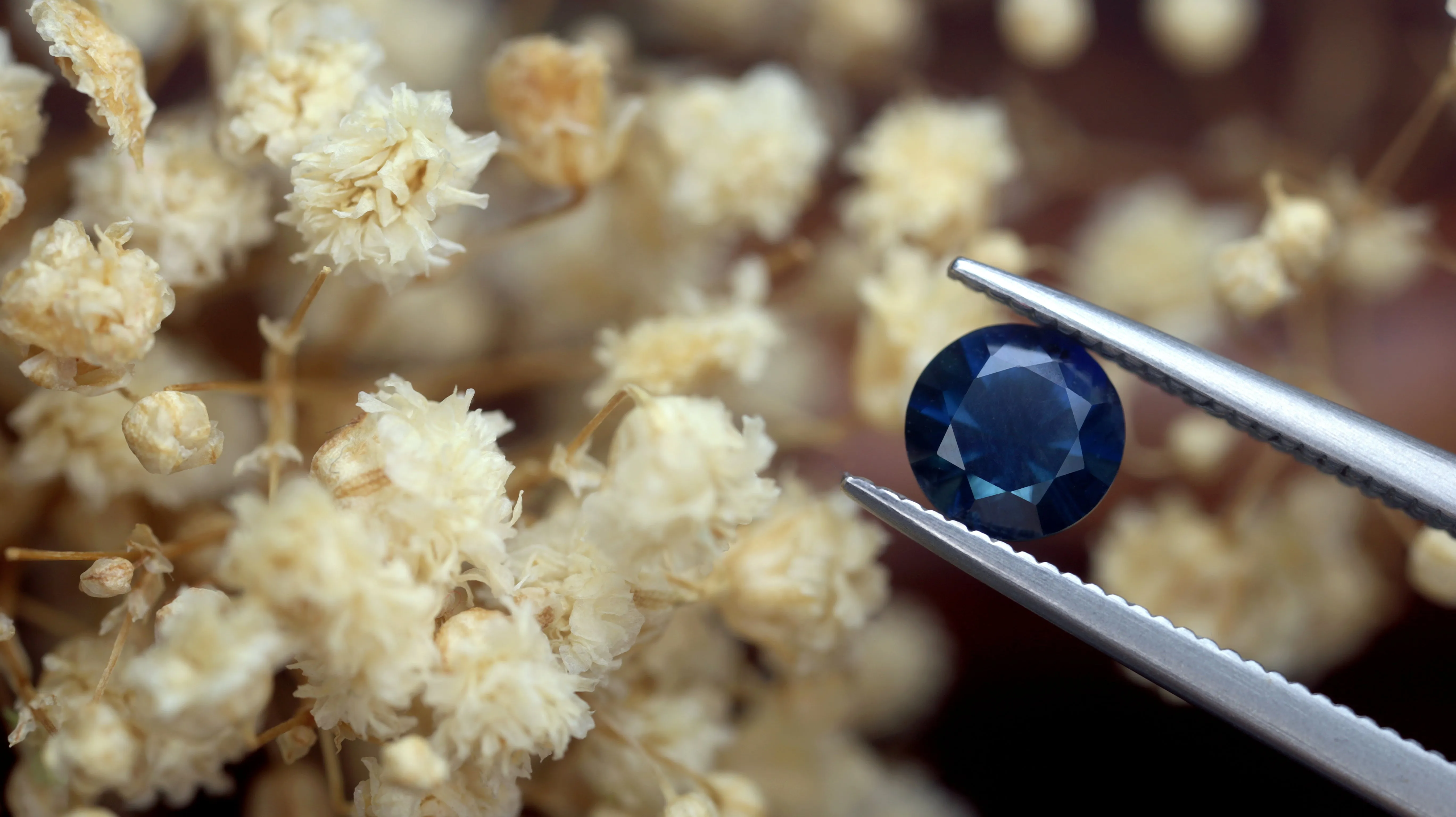 0.71ct Certified Natural Blue Sapphire