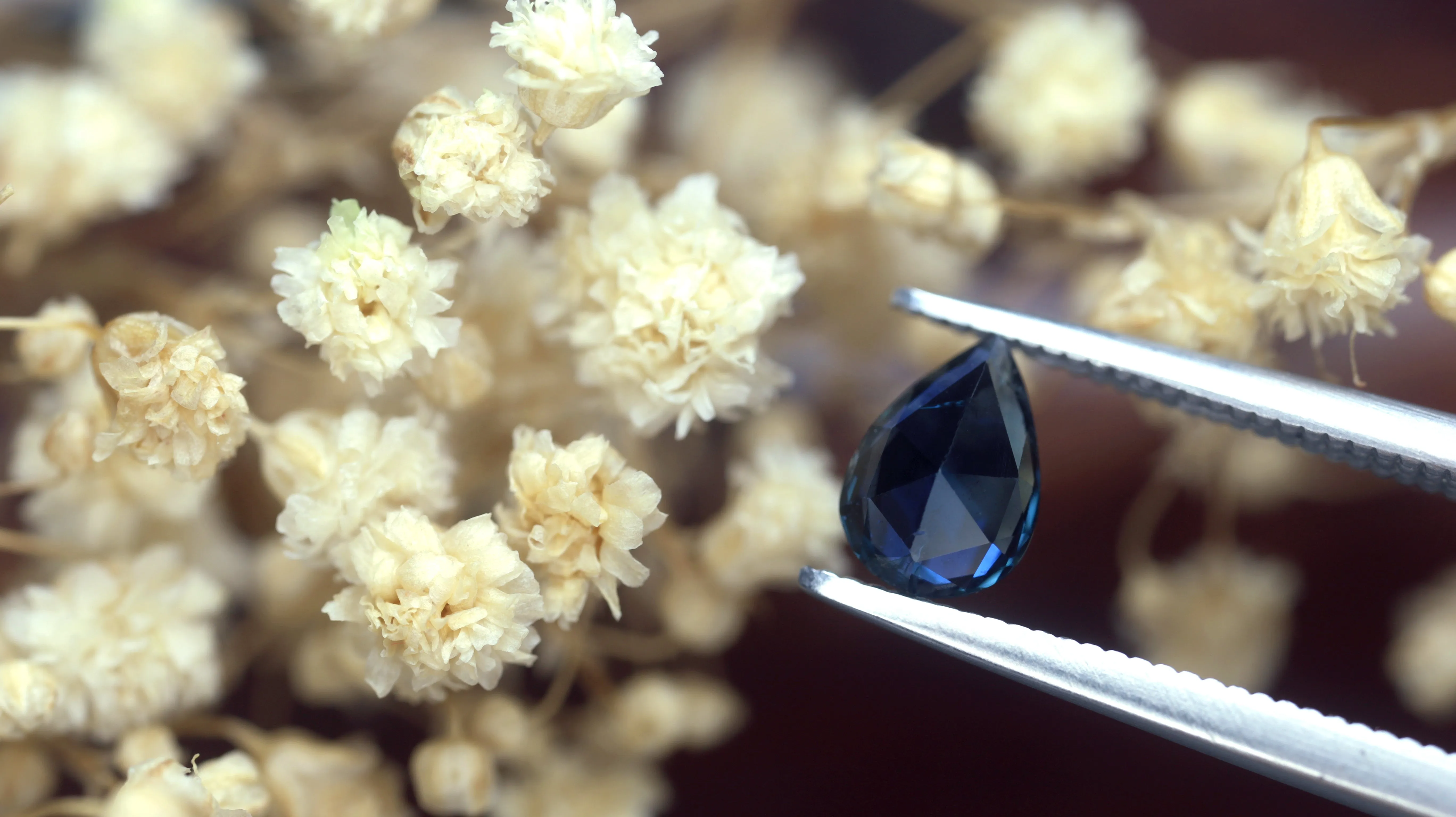 0.72 ct Certified Natural Blue Sapphire