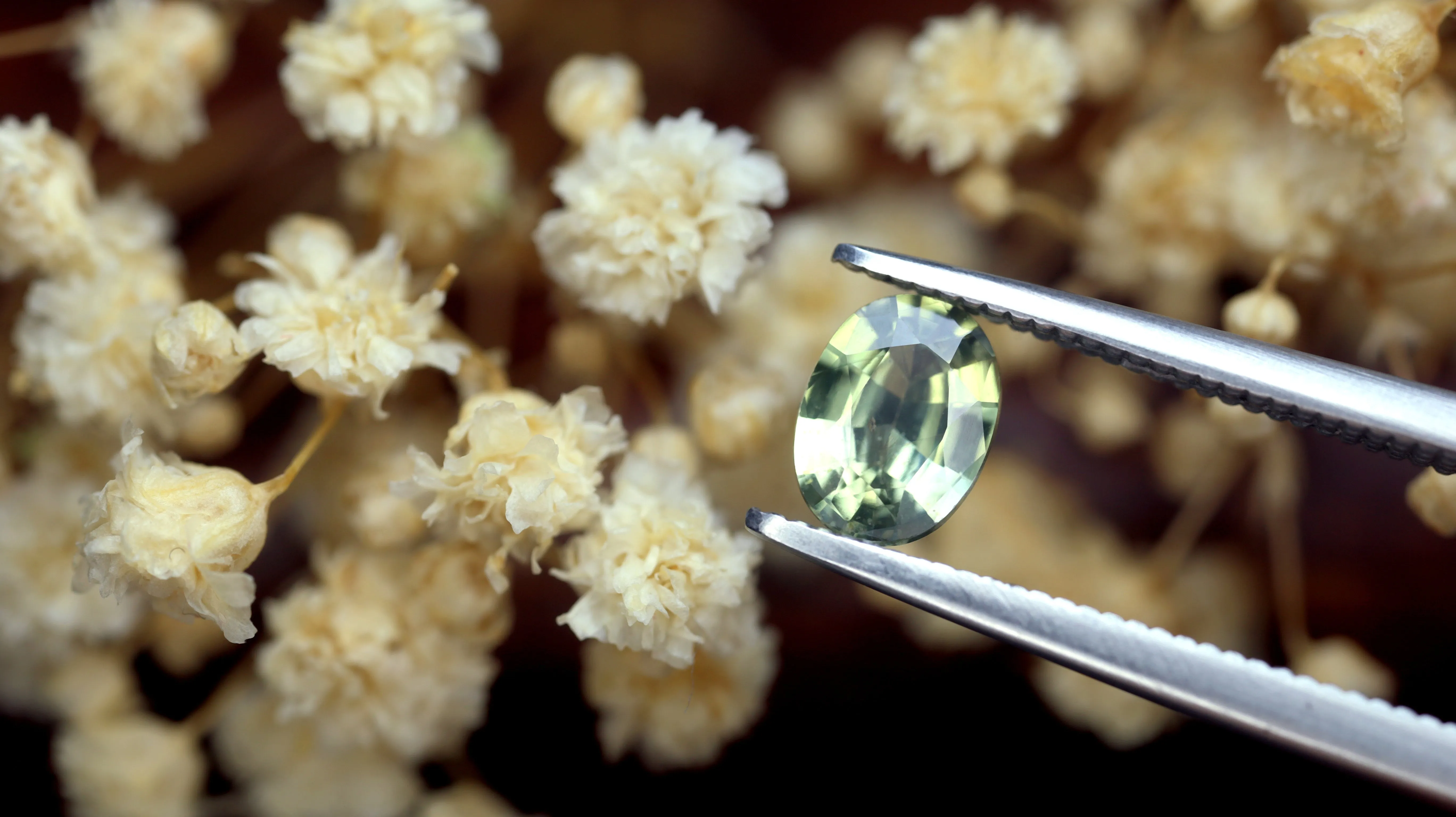0.72ct Certified Natural Yellow Sapphire