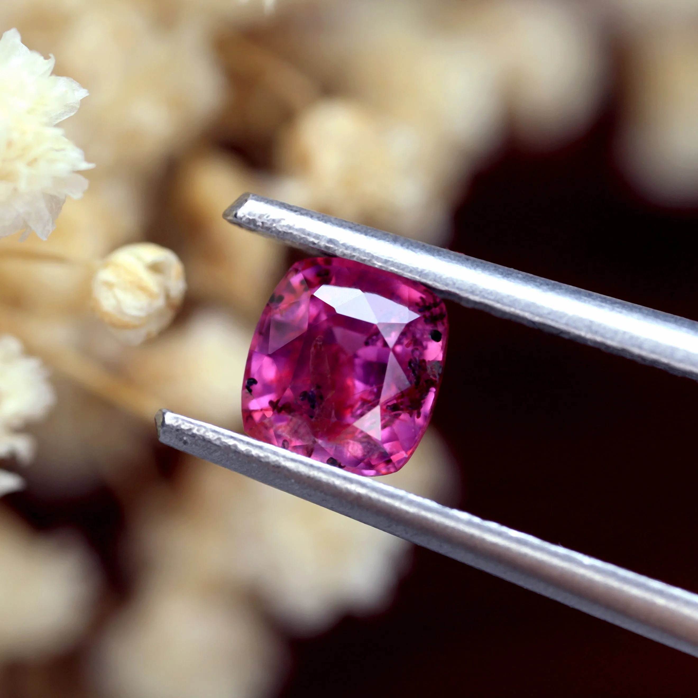 0.77ct Certified Natural Pink Sapphire