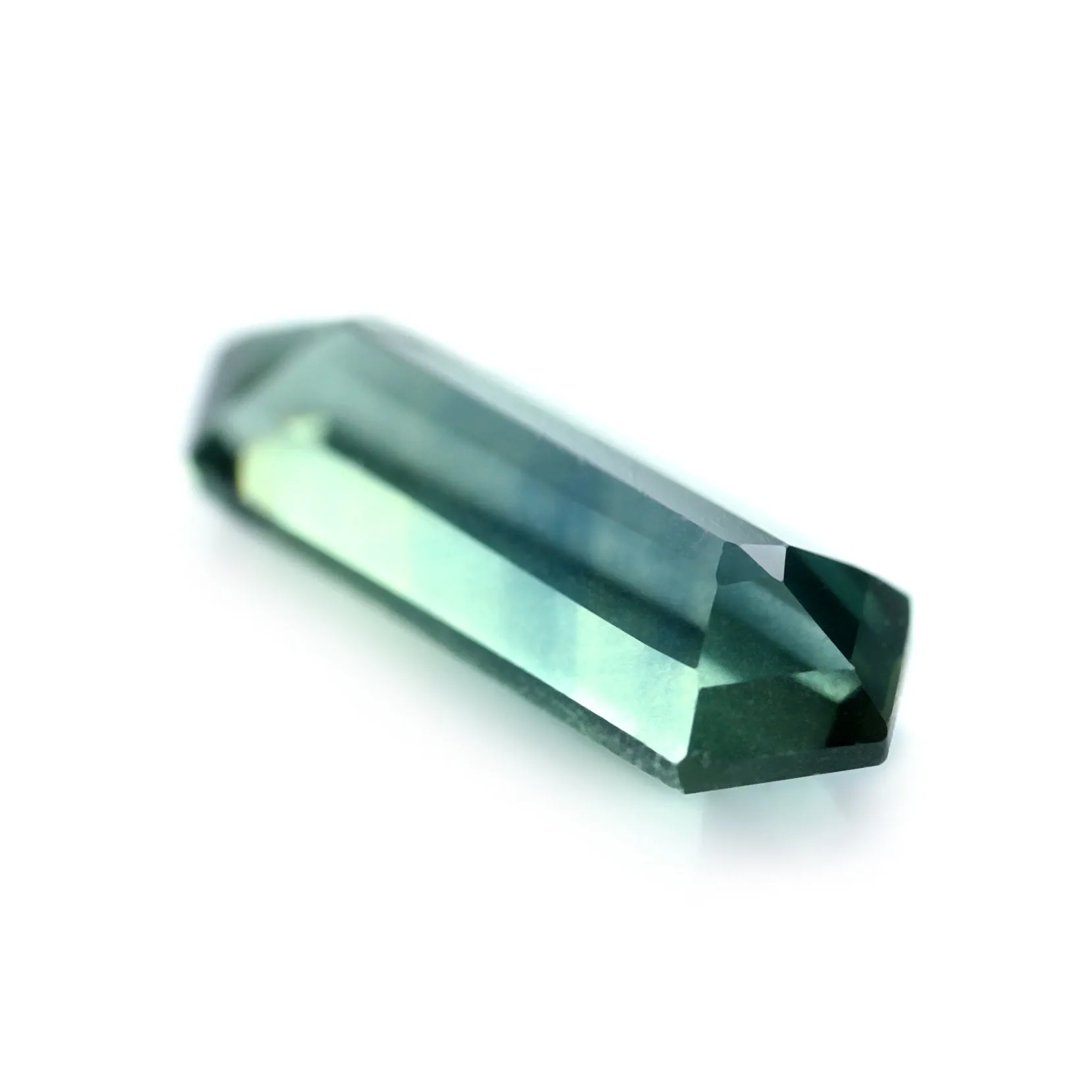 0.77ct Certified Natural Teal Sapphire