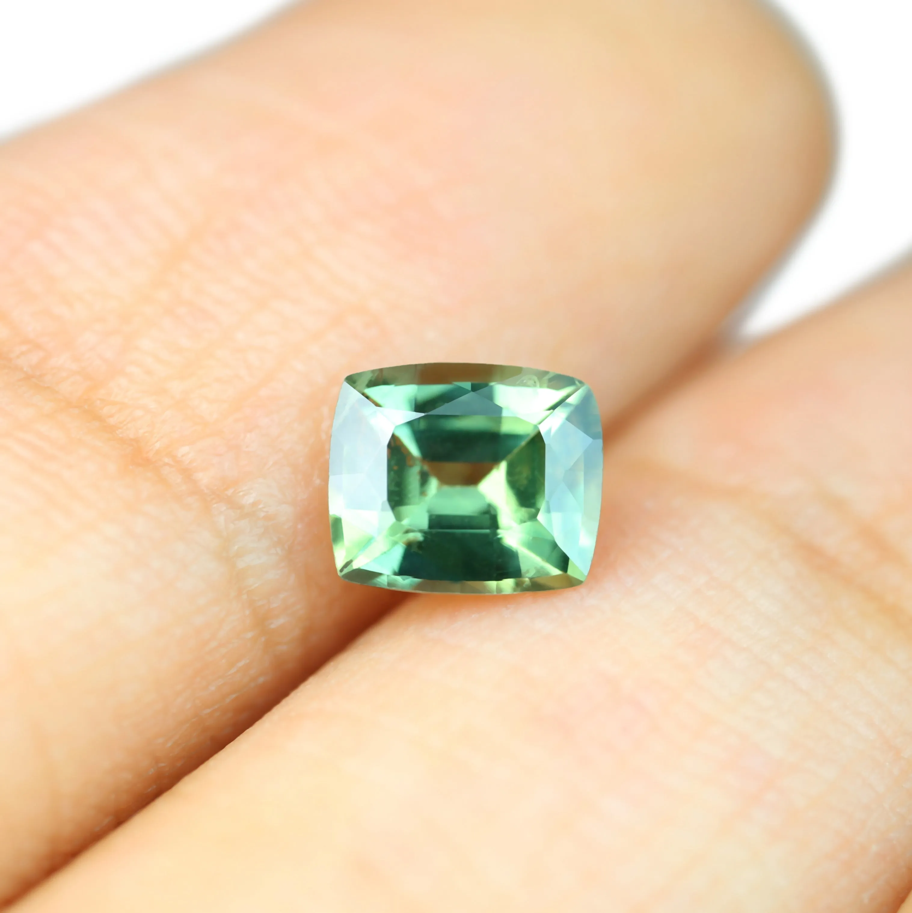 0.78ct Certified Natural Green Sapphire