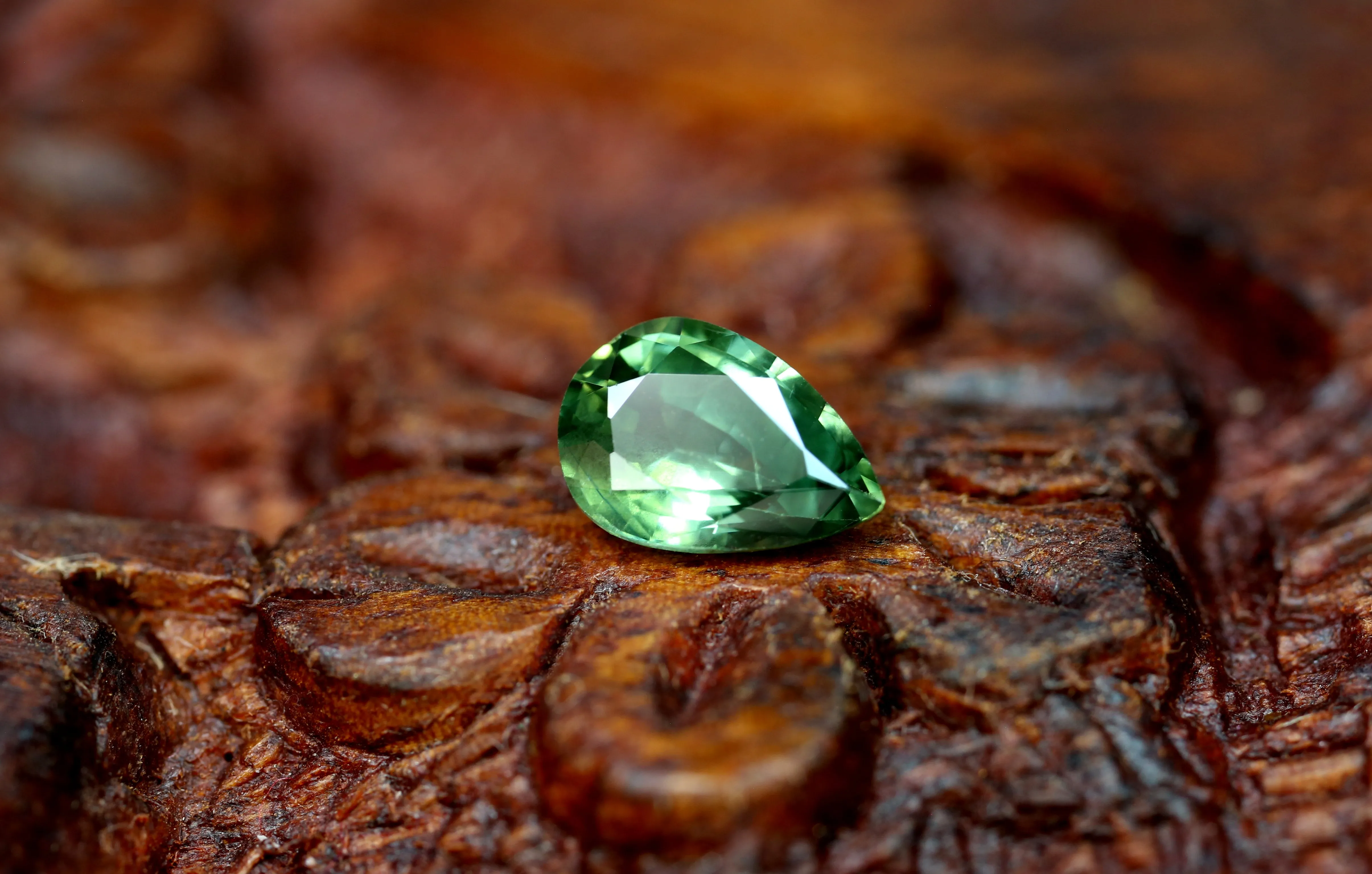 0.78ct Certified Natural Green Sapphire