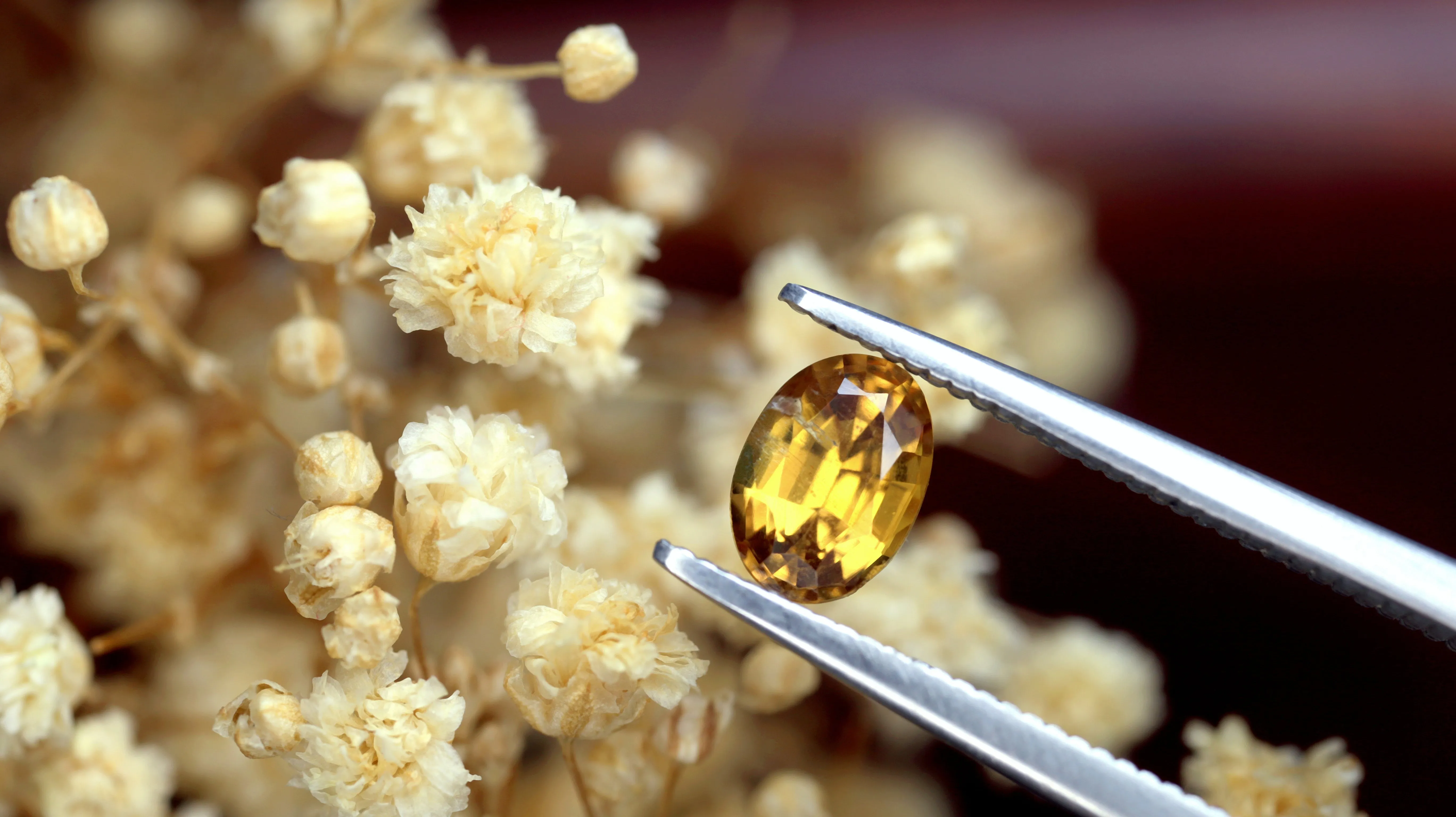 0.78ct Certified Natural Yellow Sapphire