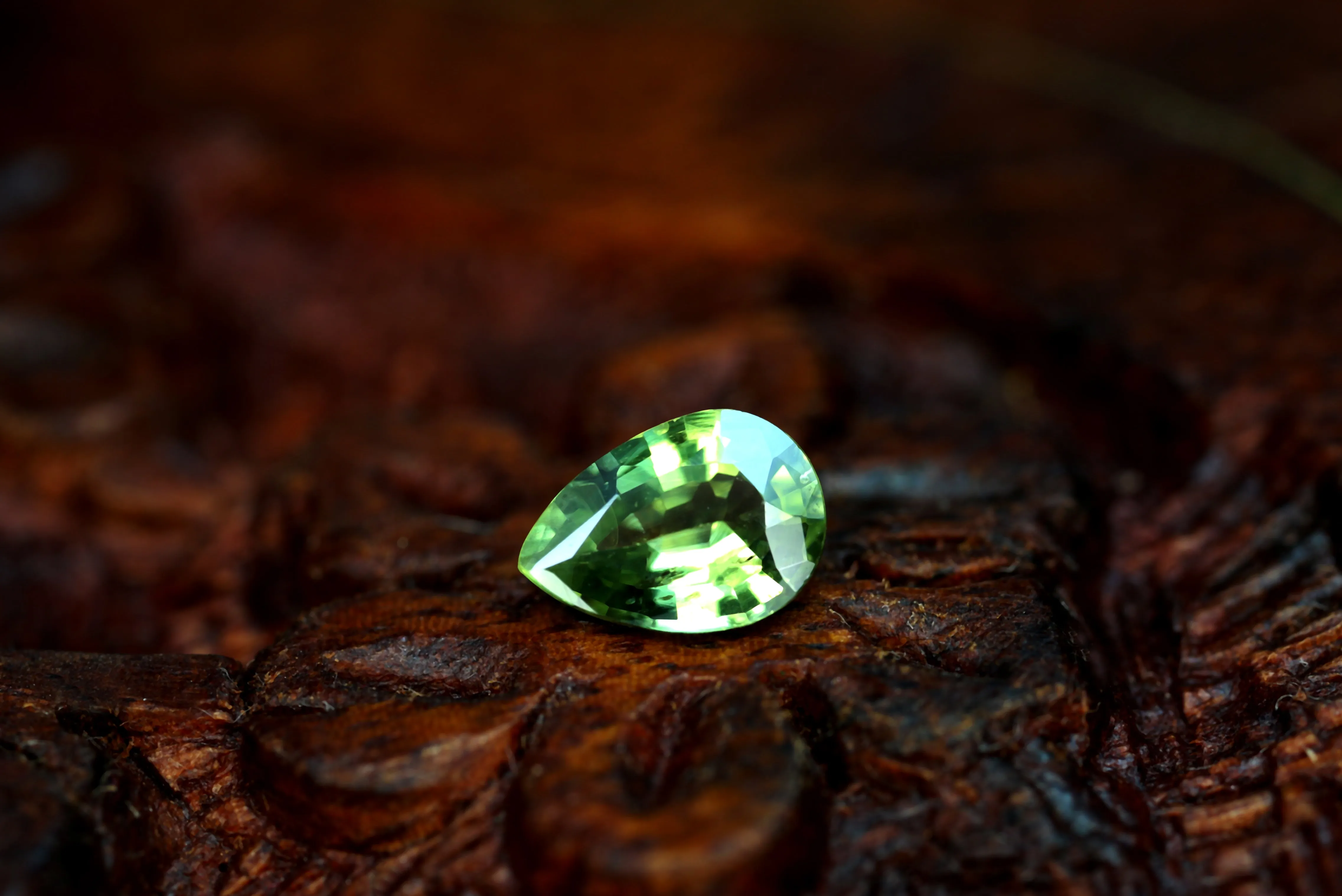 0.81ct Certified Natural Green Sapphire