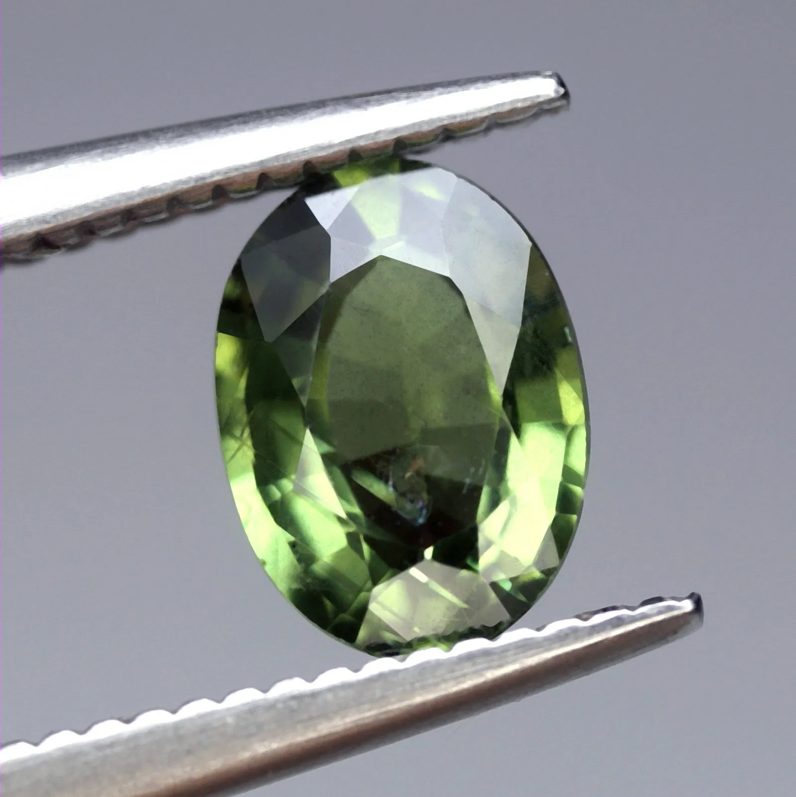 0.82ct Certified Natural Green Sapphire