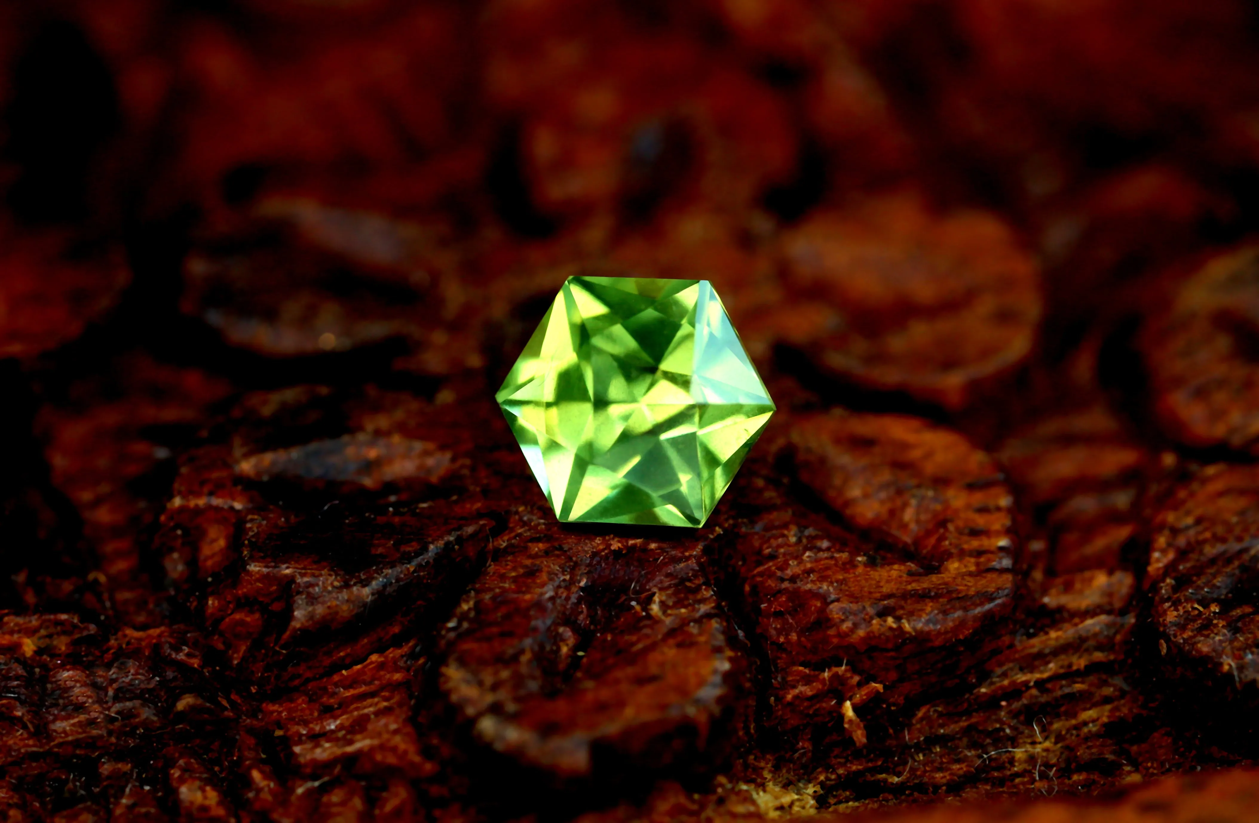 0.82ct Certified Natural Green Sapphire