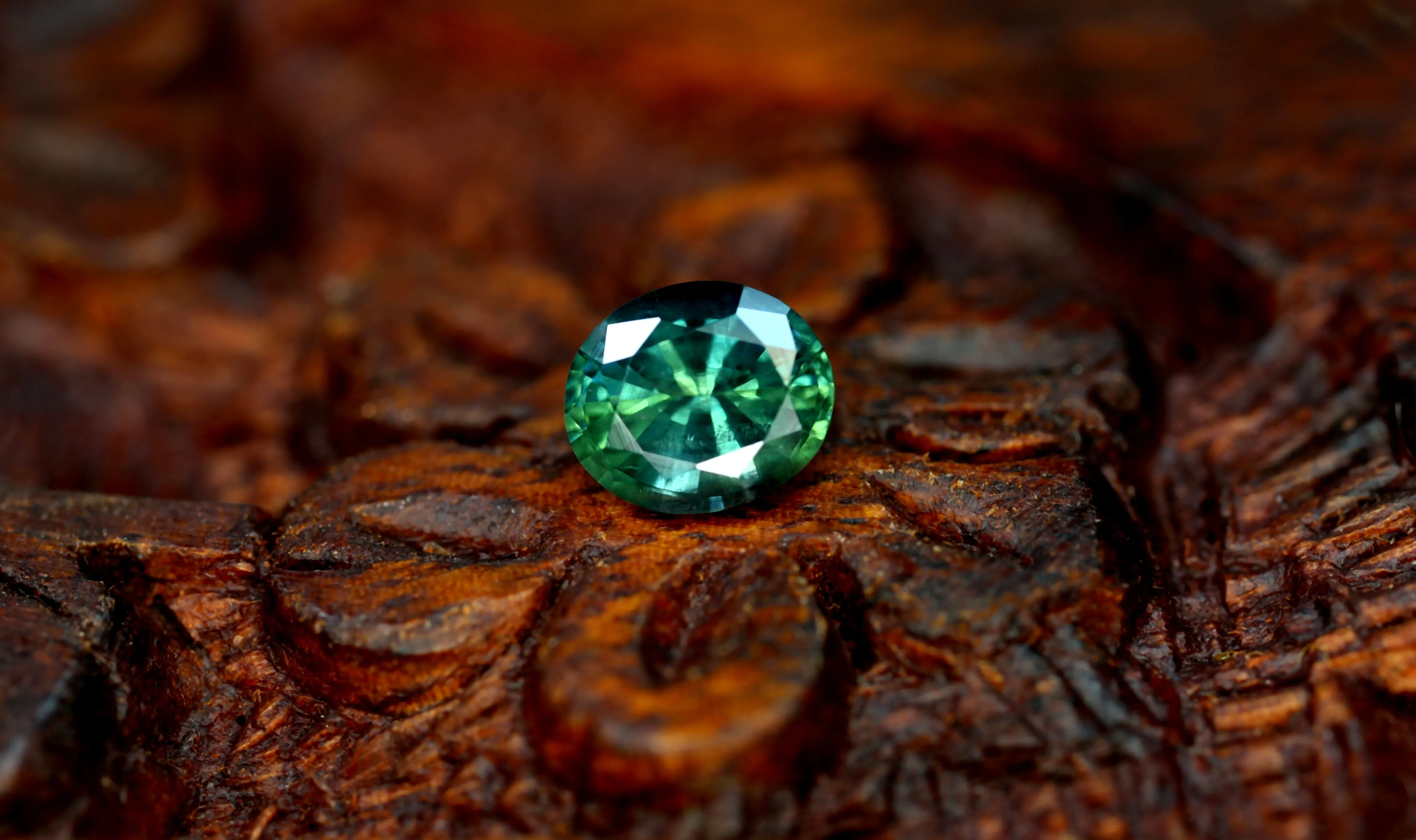 0.83ct Certified Natural Teal Sapphire