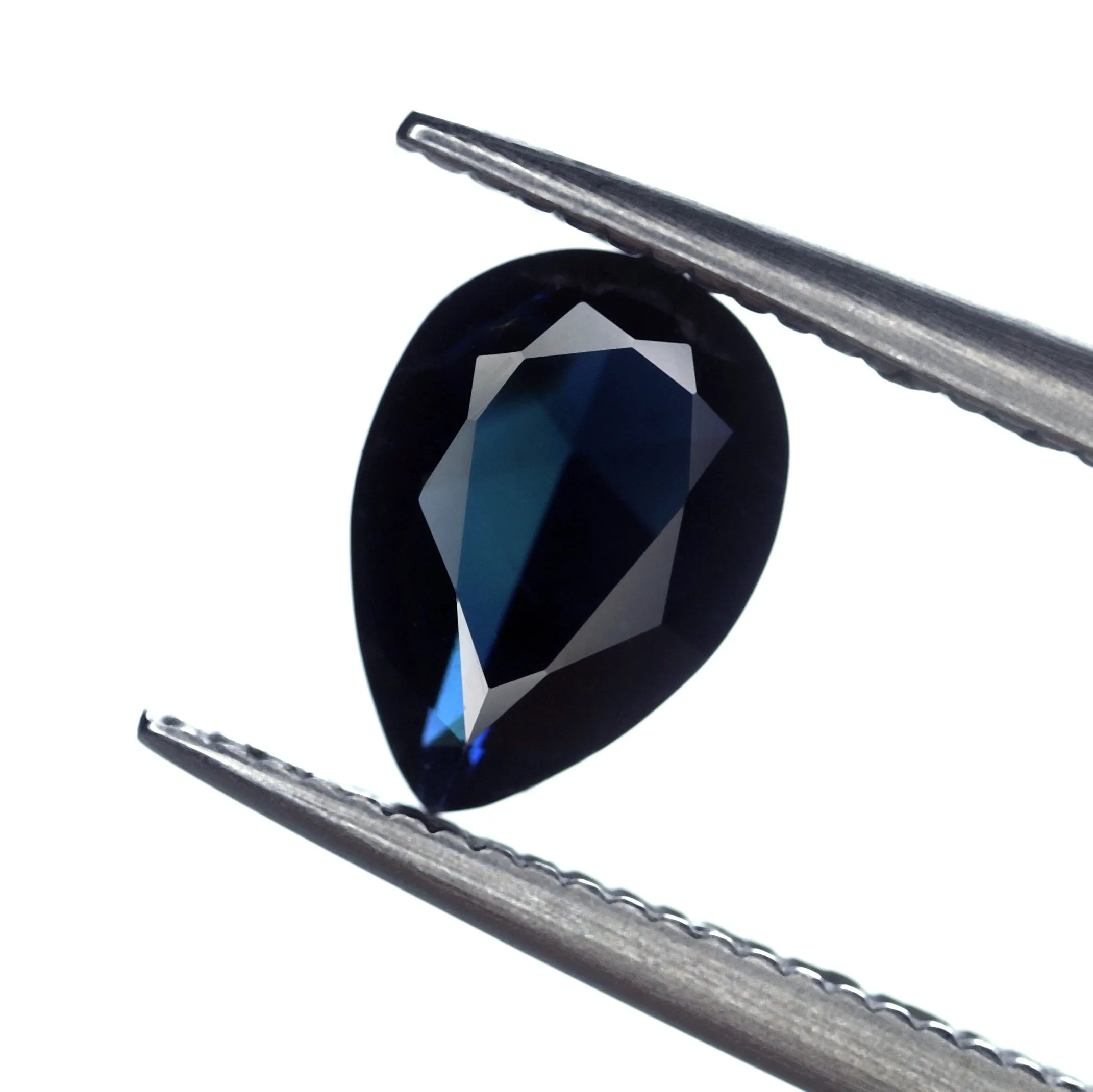 0.85ct Certified Natural Blue Sapphire