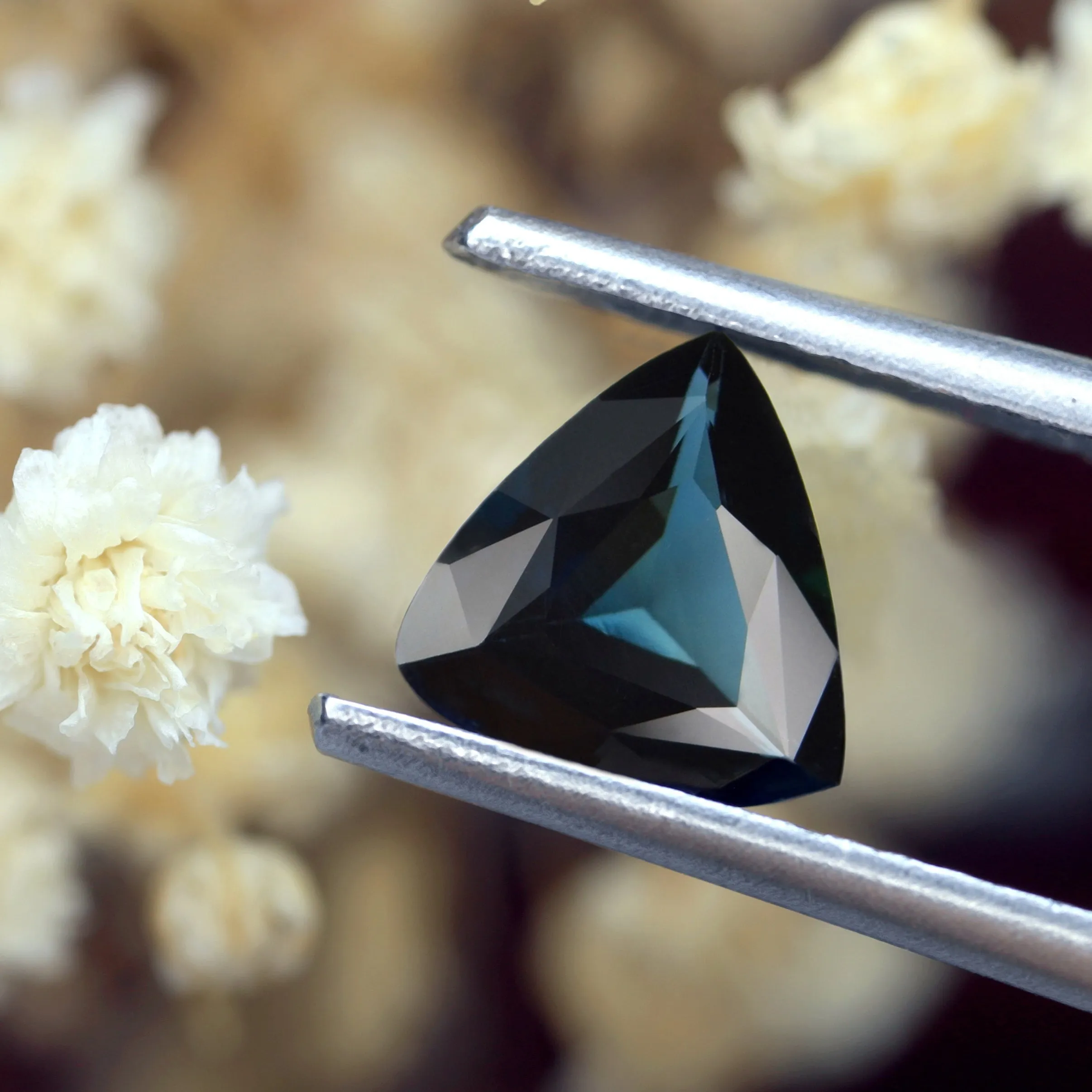 0.88ct Certified Natural Teal Sapphire