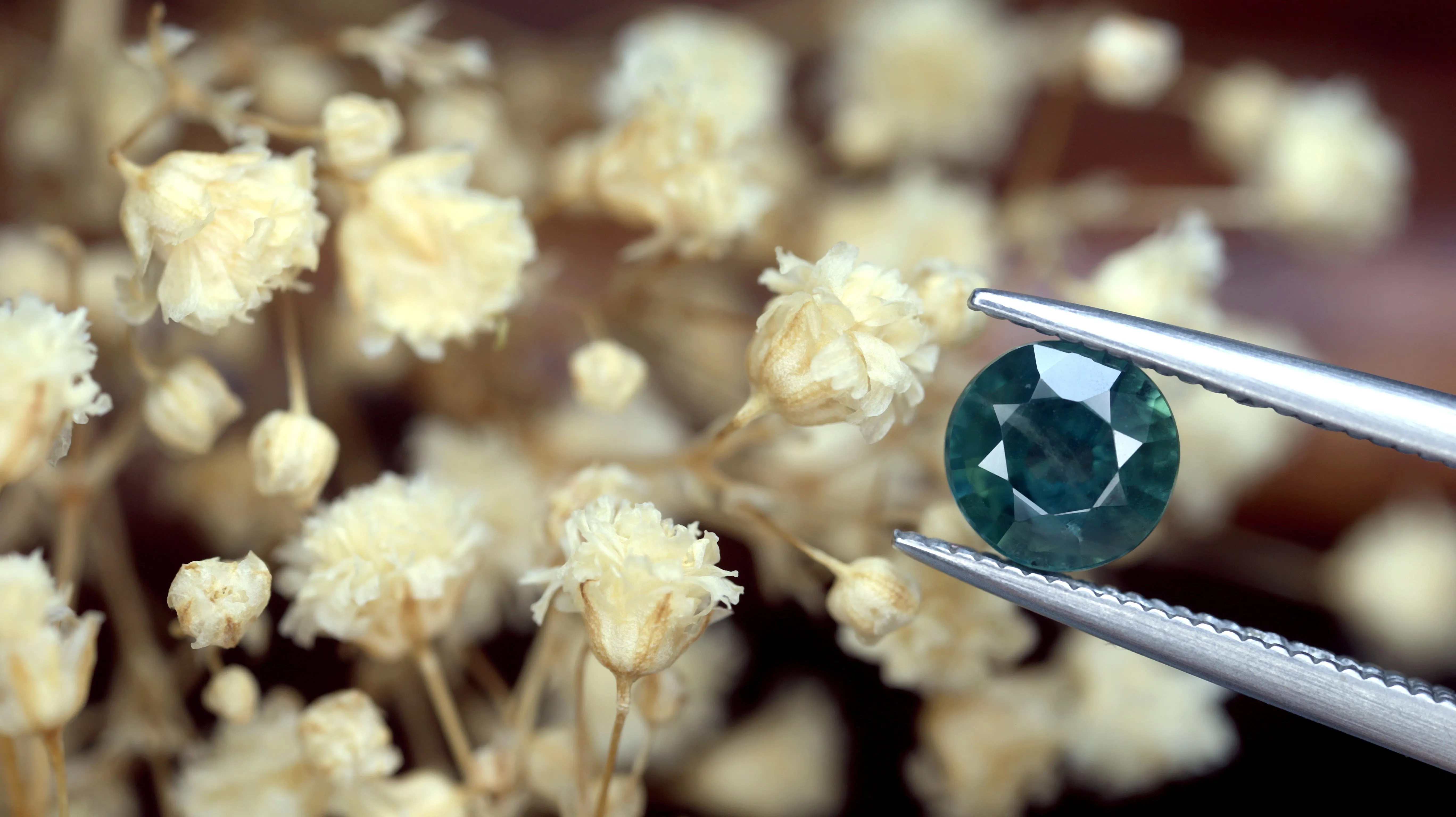0.88ct Certified Natural Teal Sapphire