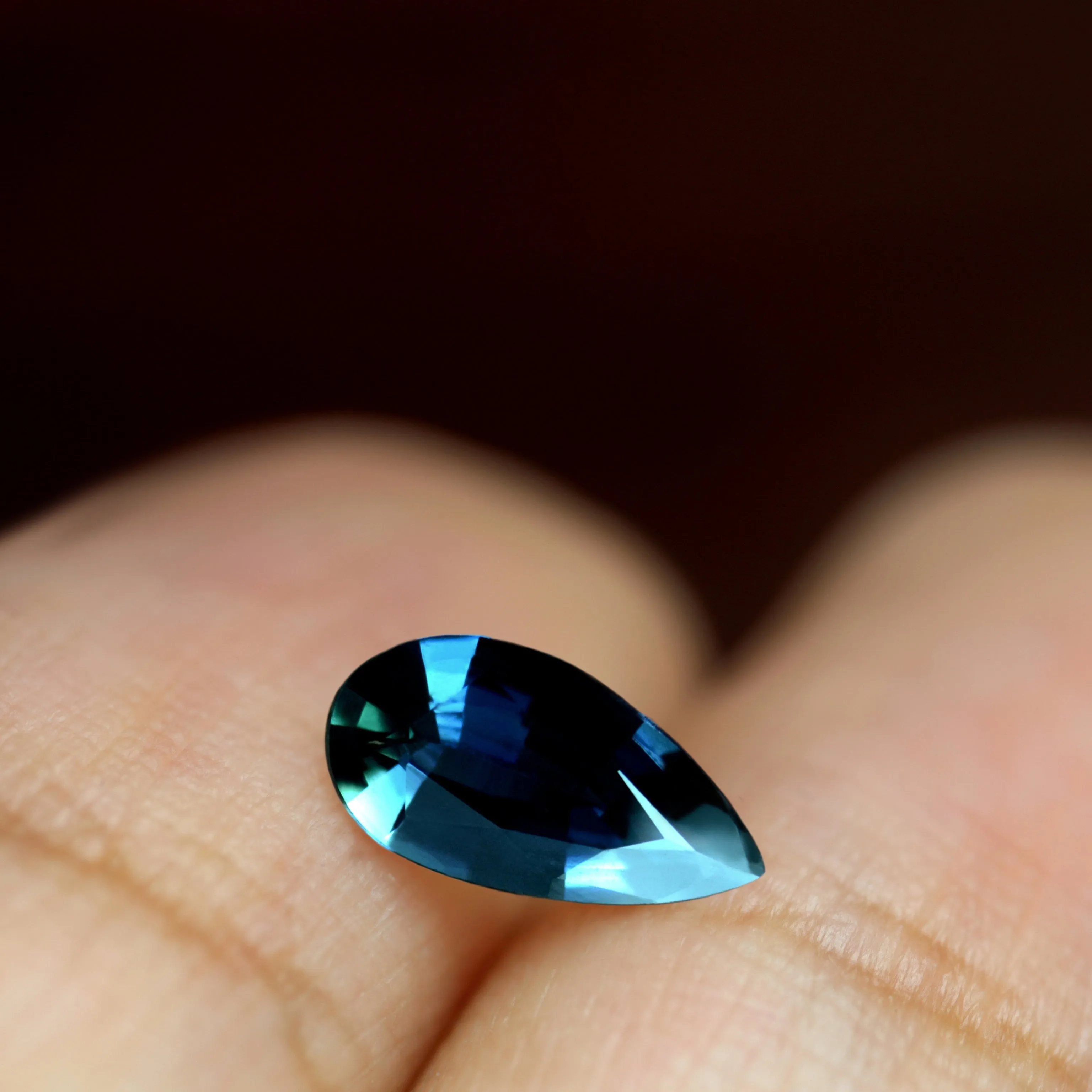 0.89ct Certified Natural Teal Sapphire