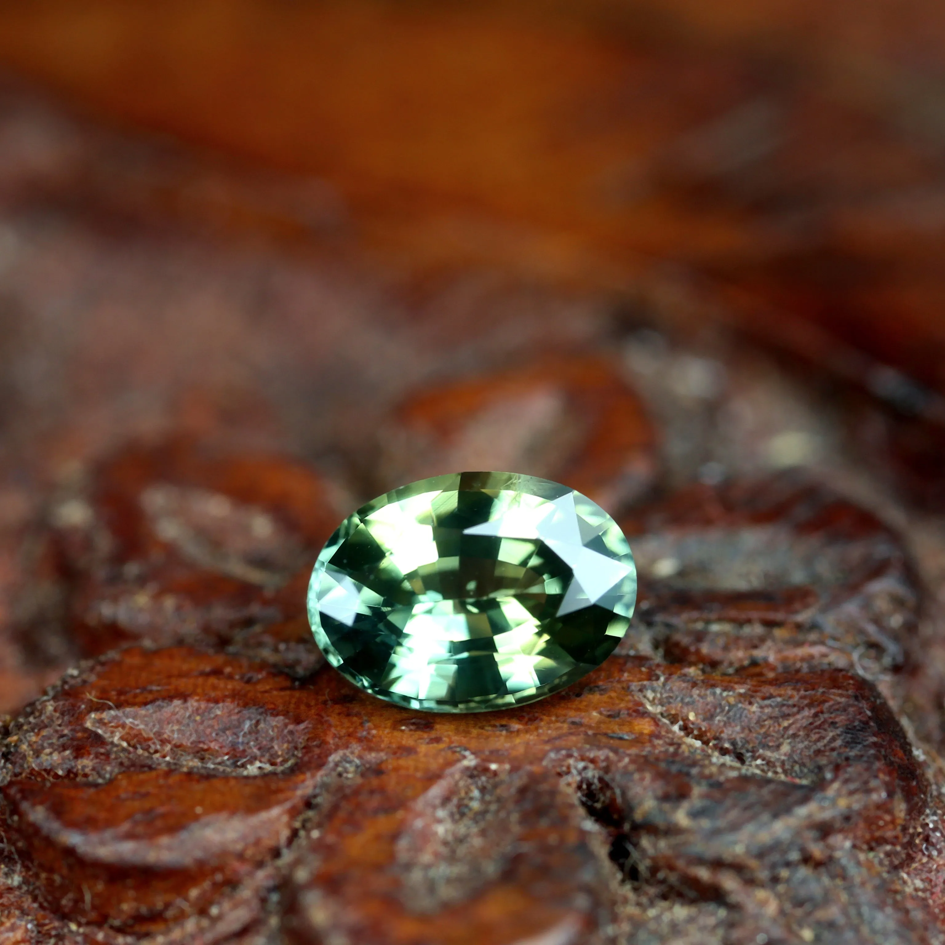 0.93ct Certified Natural Green Sapphire