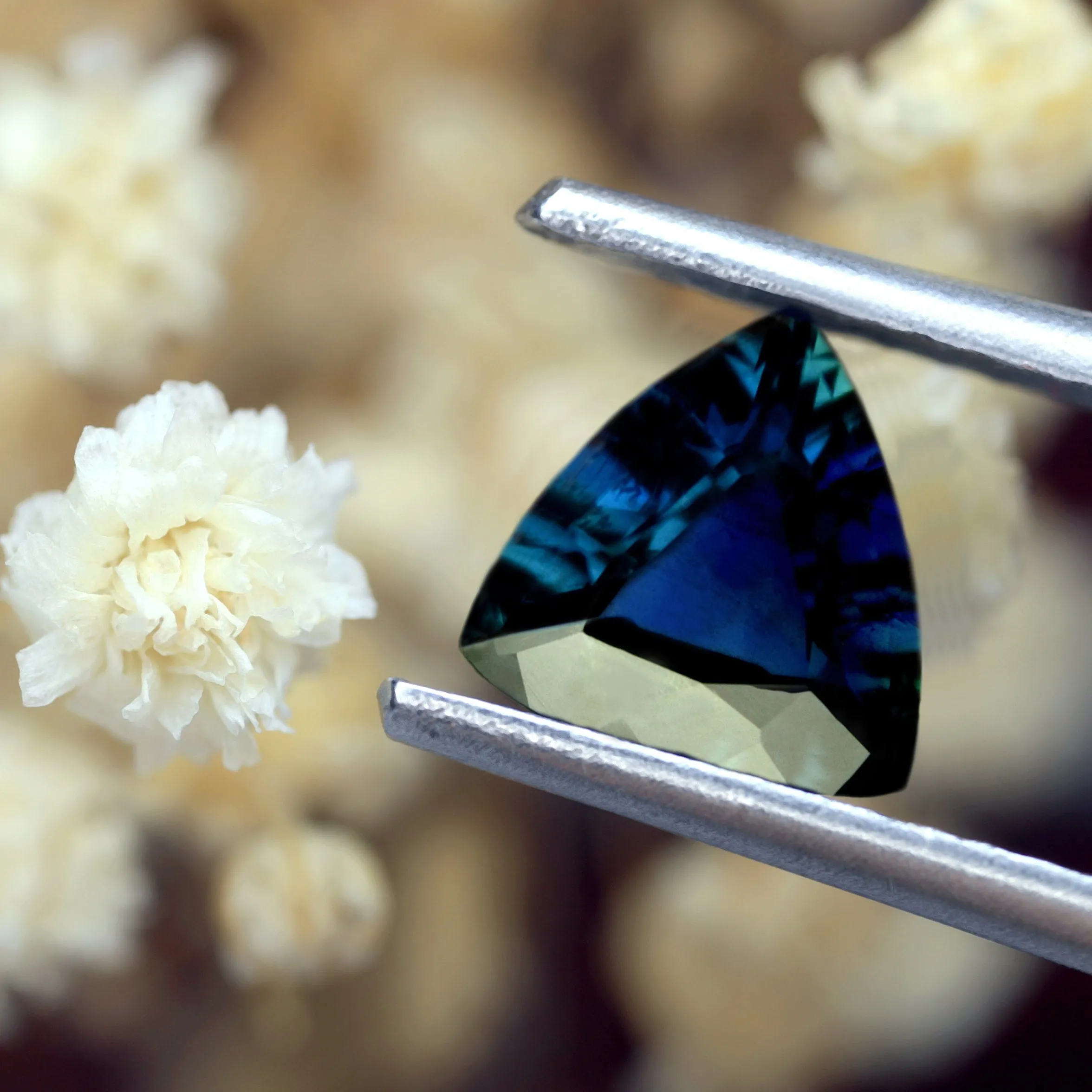 0.95ct Certified Natural Blue Sapphire