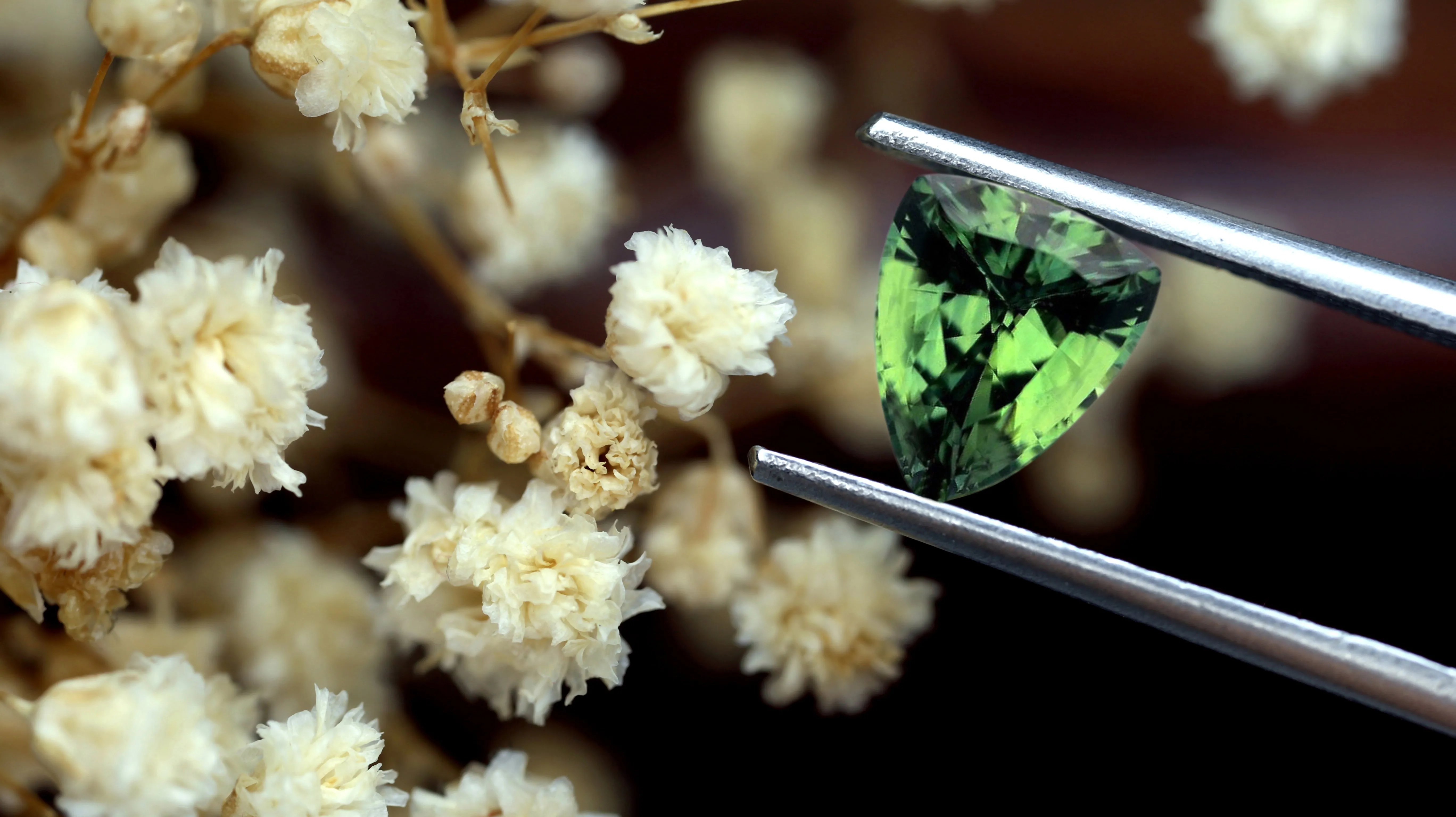 0.96ct Certified Natural Green Sapphire