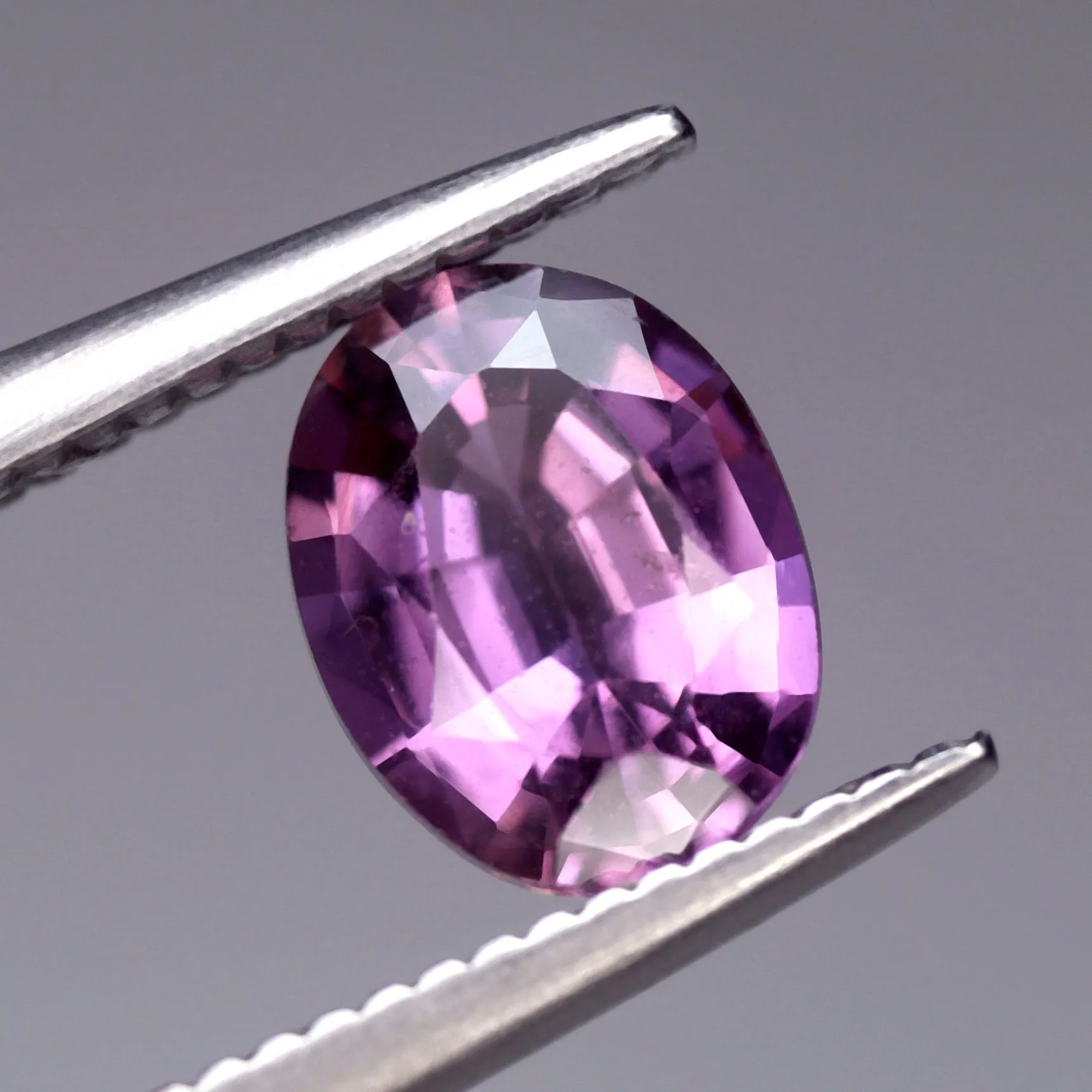 0.97ct Certified Natural Purple Sapphire