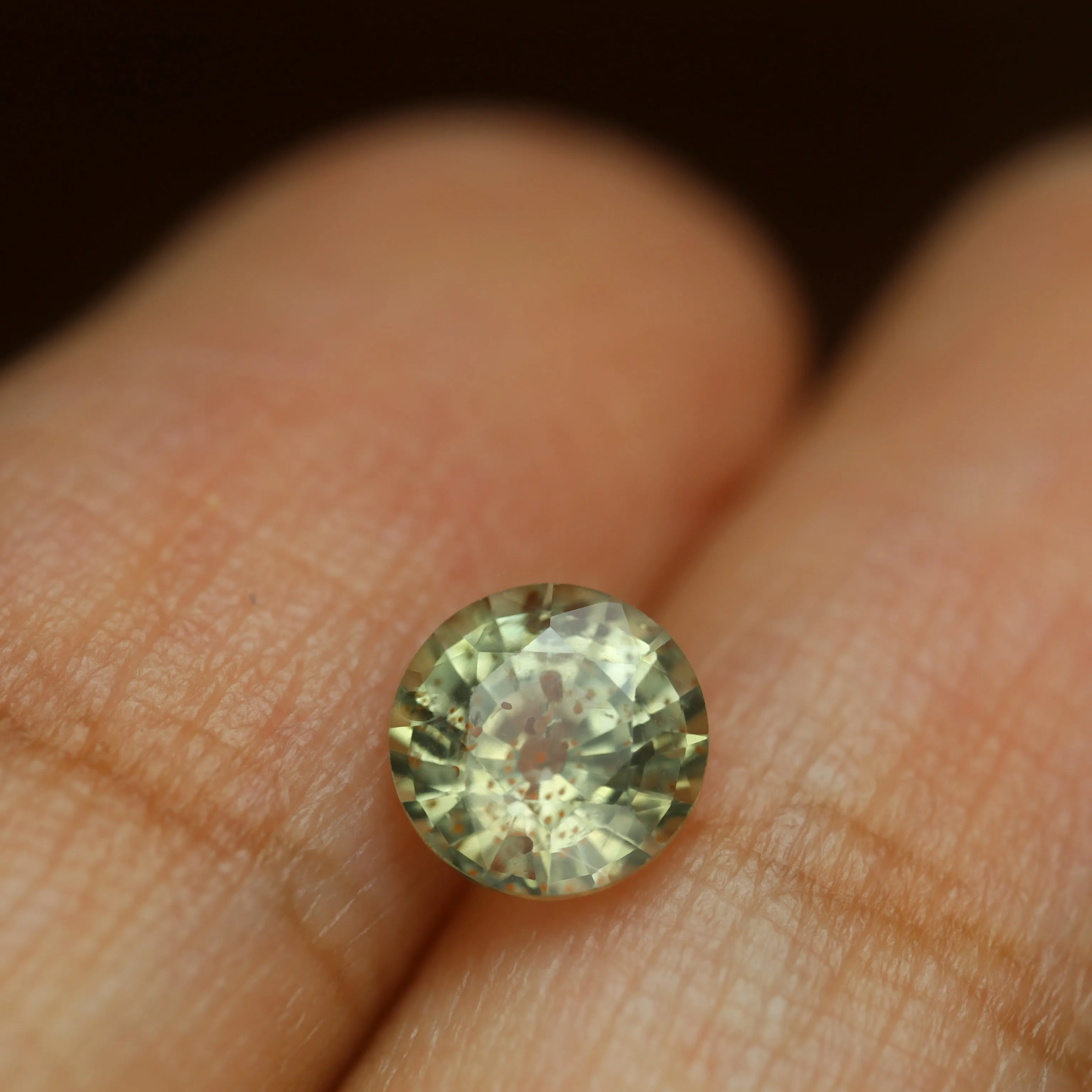 0.98ct Certified Natural Beige Sapphire
